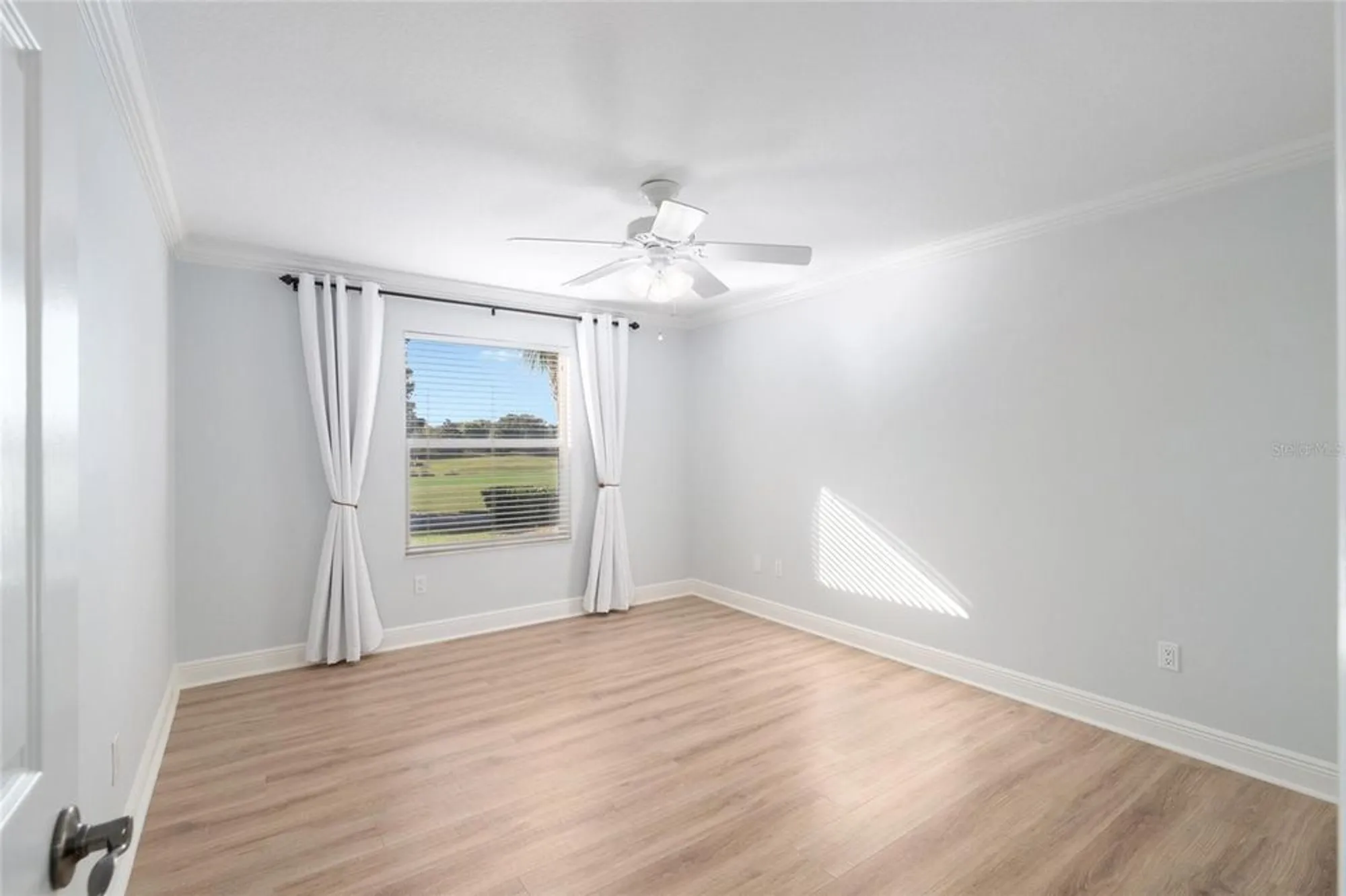 Property Slideshow image 27 of 62 | 967 livingston loop, The Villages, FL, 32162