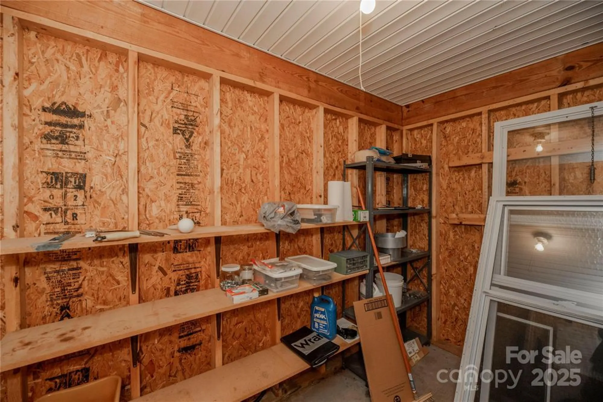 Property Slideshow image 20 of 22 | 14 beechnut dr, Hendersonville, NC, 28739