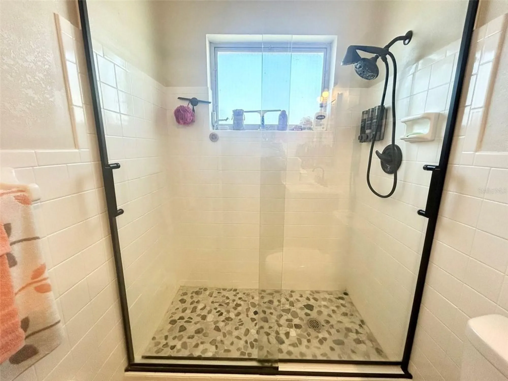 Property Slideshow image 10 of 37 | 2434 australia way 50, Clearwater, FL, 33763