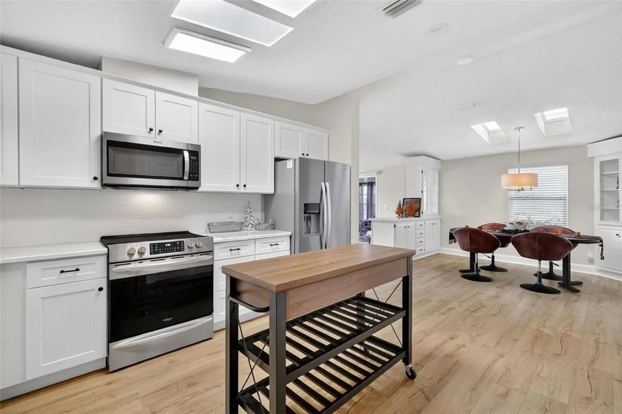 Property Slideshow image 5 of 30 | 1604 kiley ct, Lady Lake, FL, 32159