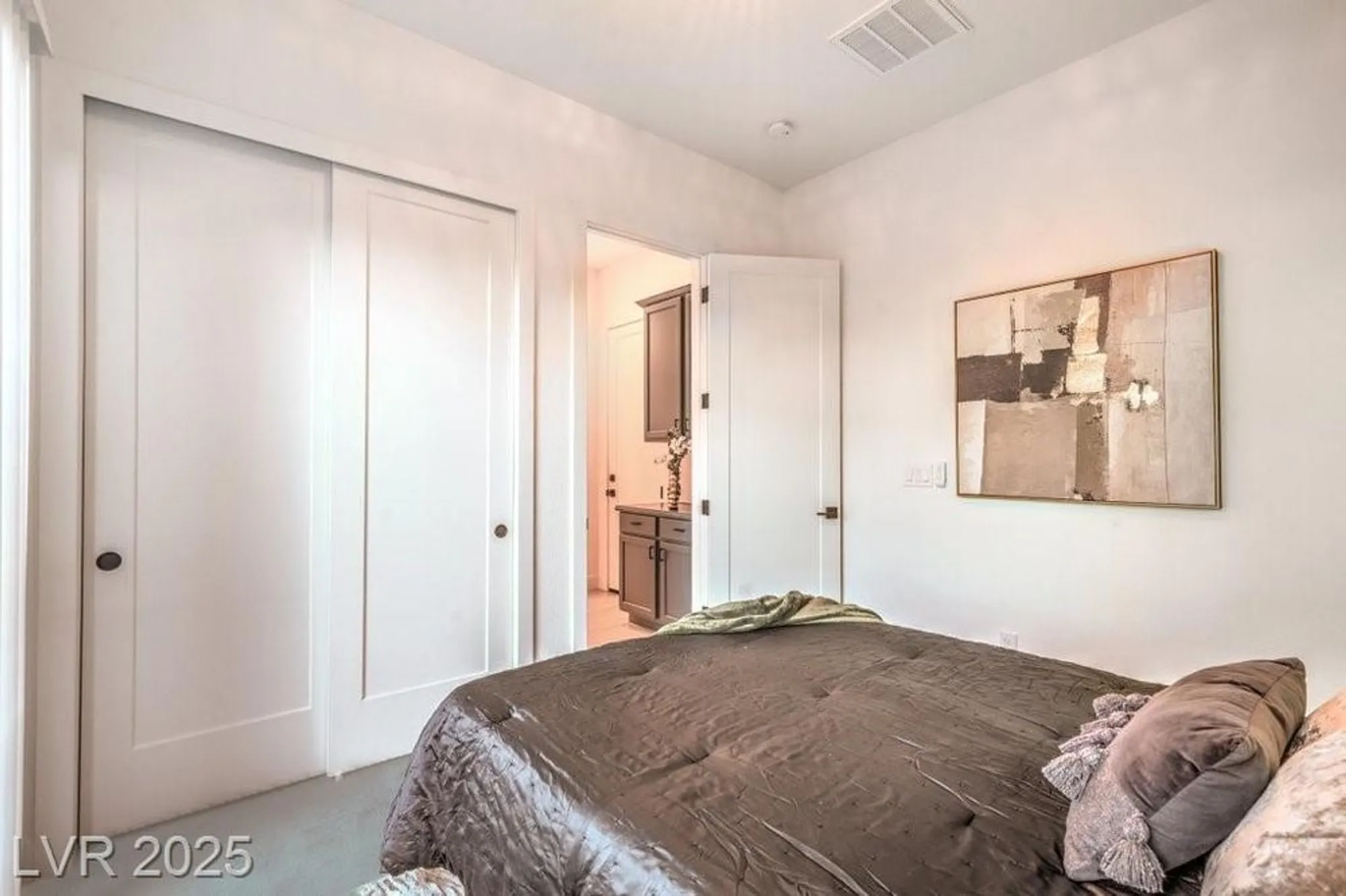 Property Slideshow image 33 of 74 | 6776 steel mist st, Las Vegas, NV, 89148