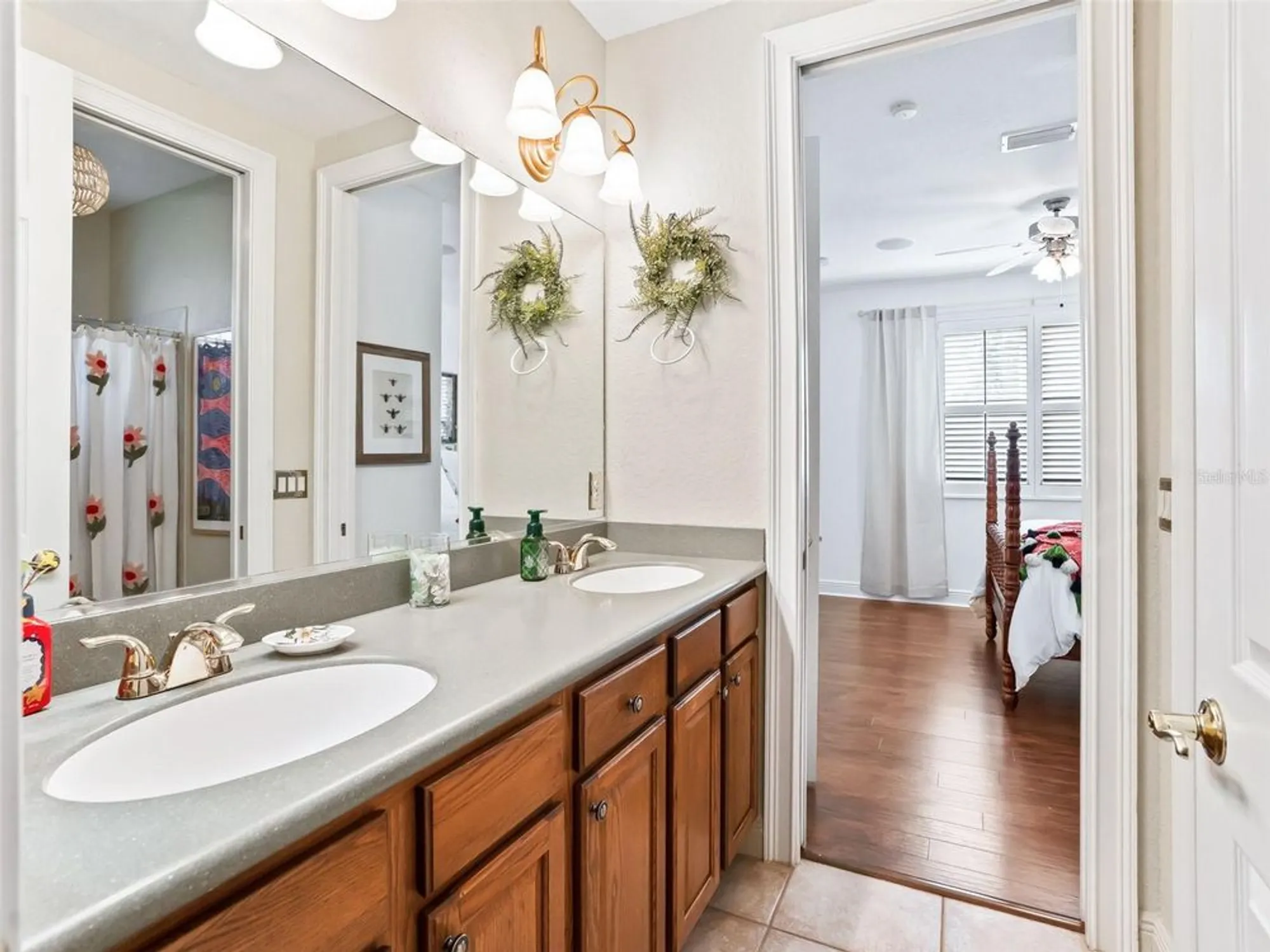 Property Slideshow image 35 of 52 | 39023 griffin lndg, Lady Lake, FL, 32159