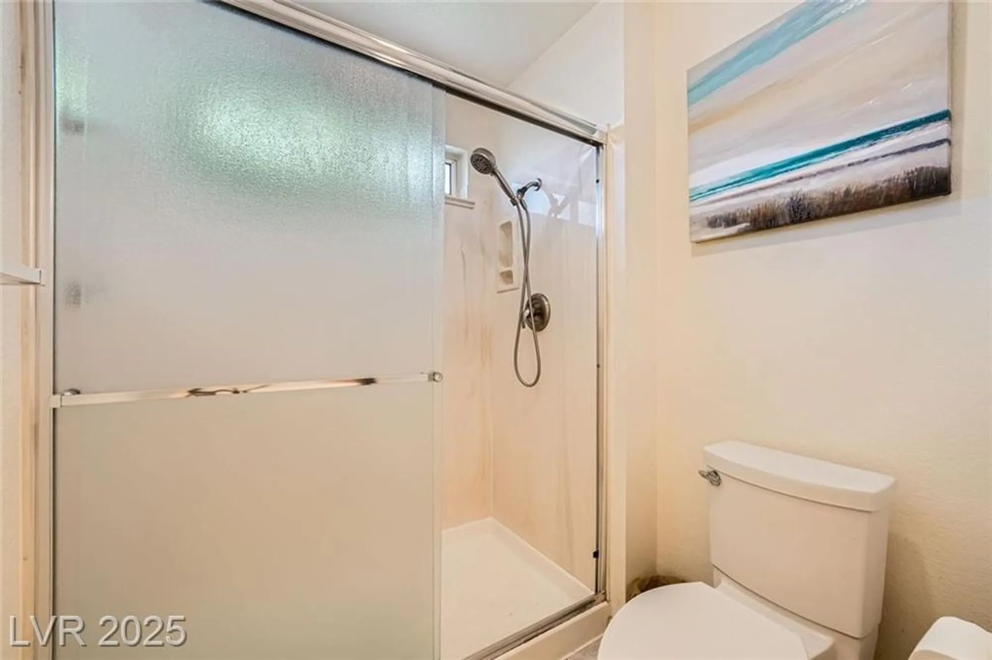 Property Slideshow image 26 of 53 | 9024 starmount dr, Las Vegas, NV, 89134
