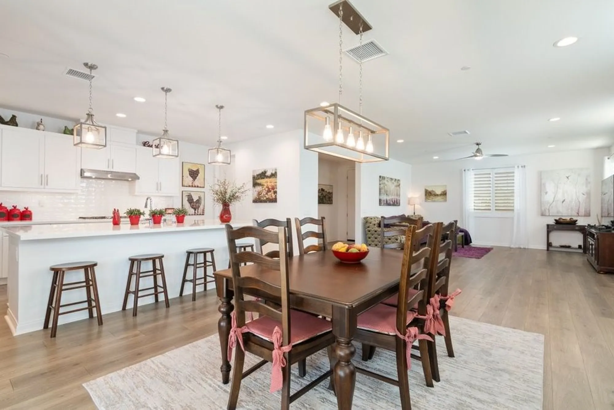 Property Slideshow image 17 of 49 | 39911 novel ct, Temecula, CA, 92591