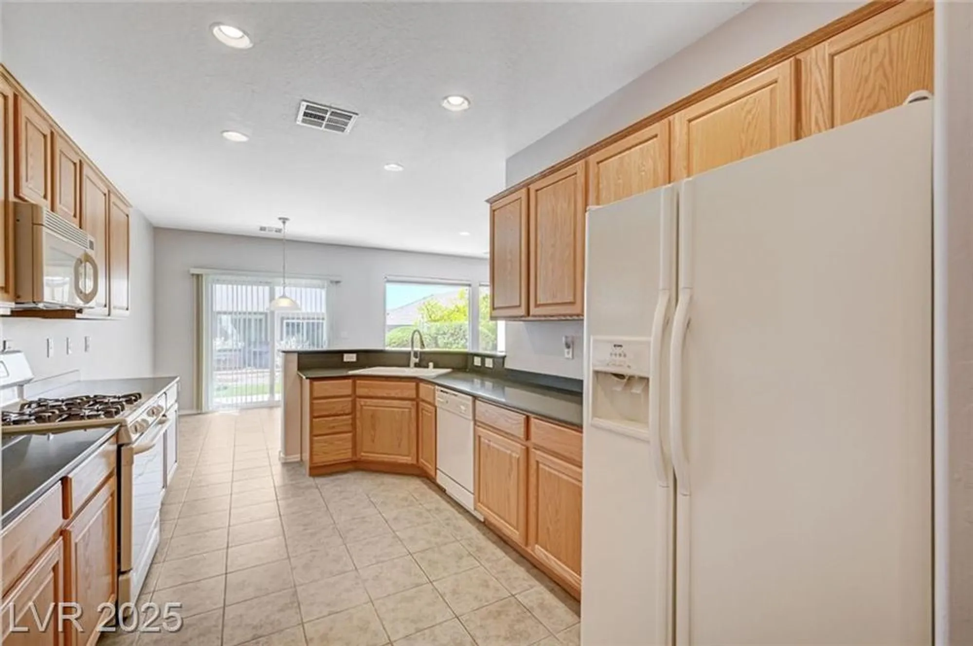 Property Slideshow image 15 of 37 | 2499 capella star st, Henderson, NV, 89044