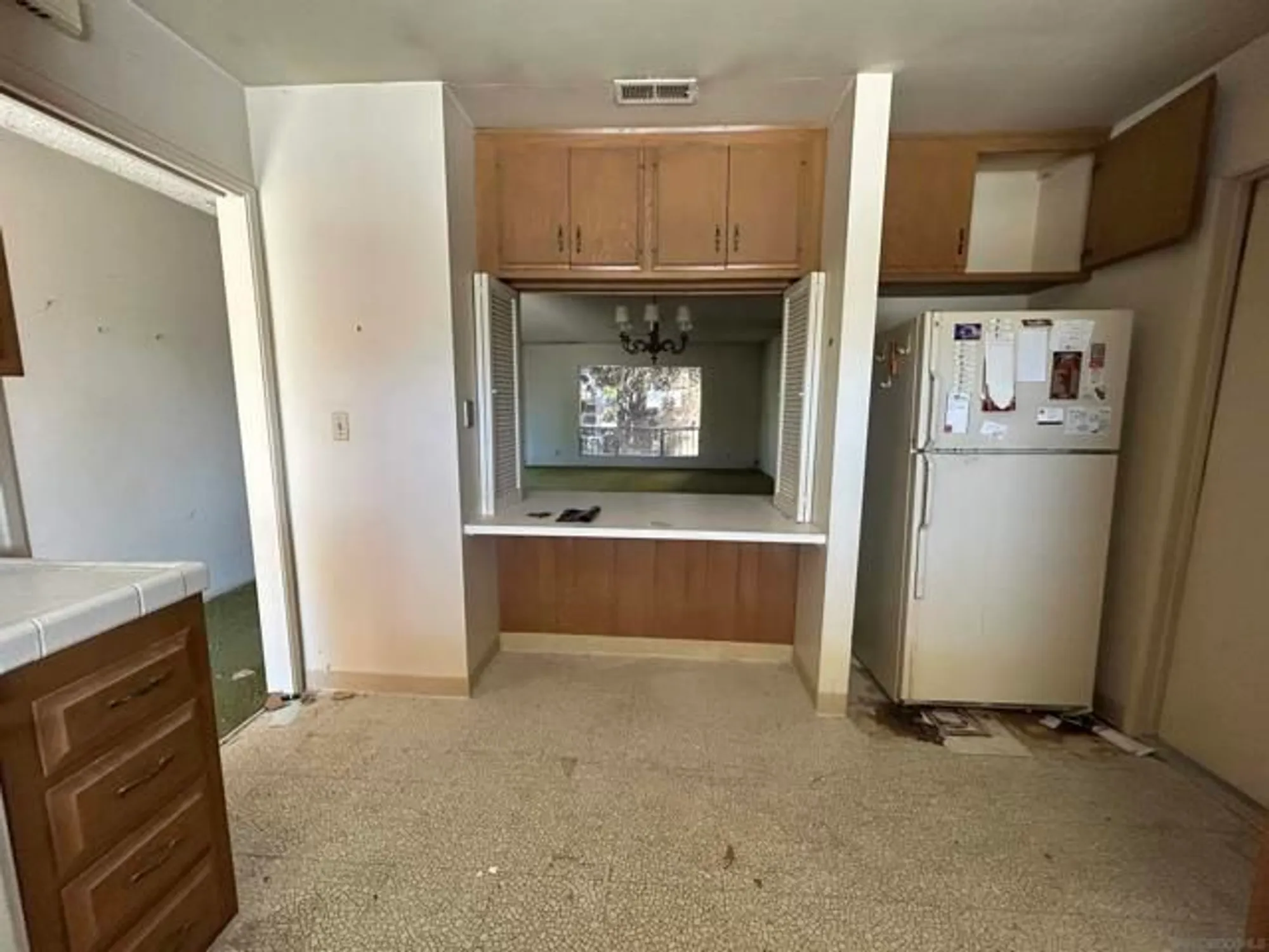 Property Slideshow image 7 of 19 | 1638 la tierra ln, San Marcos, CA, 92078