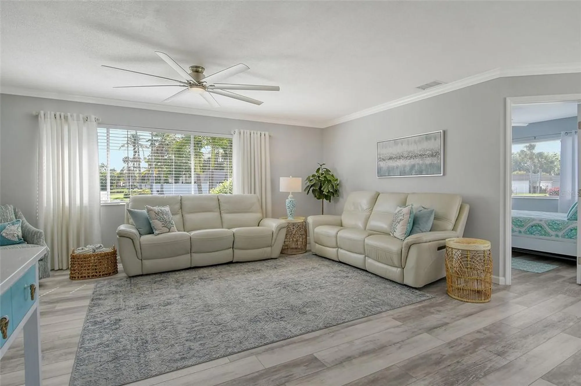 Property Slideshow image 10 of 47 | 2752 riverbluff pl # 66, Sarasota, FL, 34231