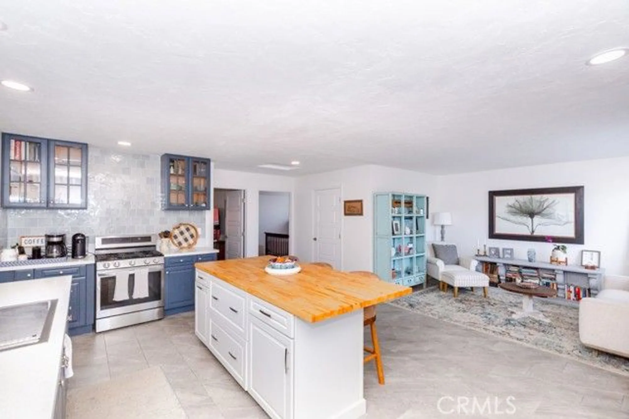 Property Slideshow image 24 of 46 | 3547 mira pacific dr, Oceanside, CA, 92056