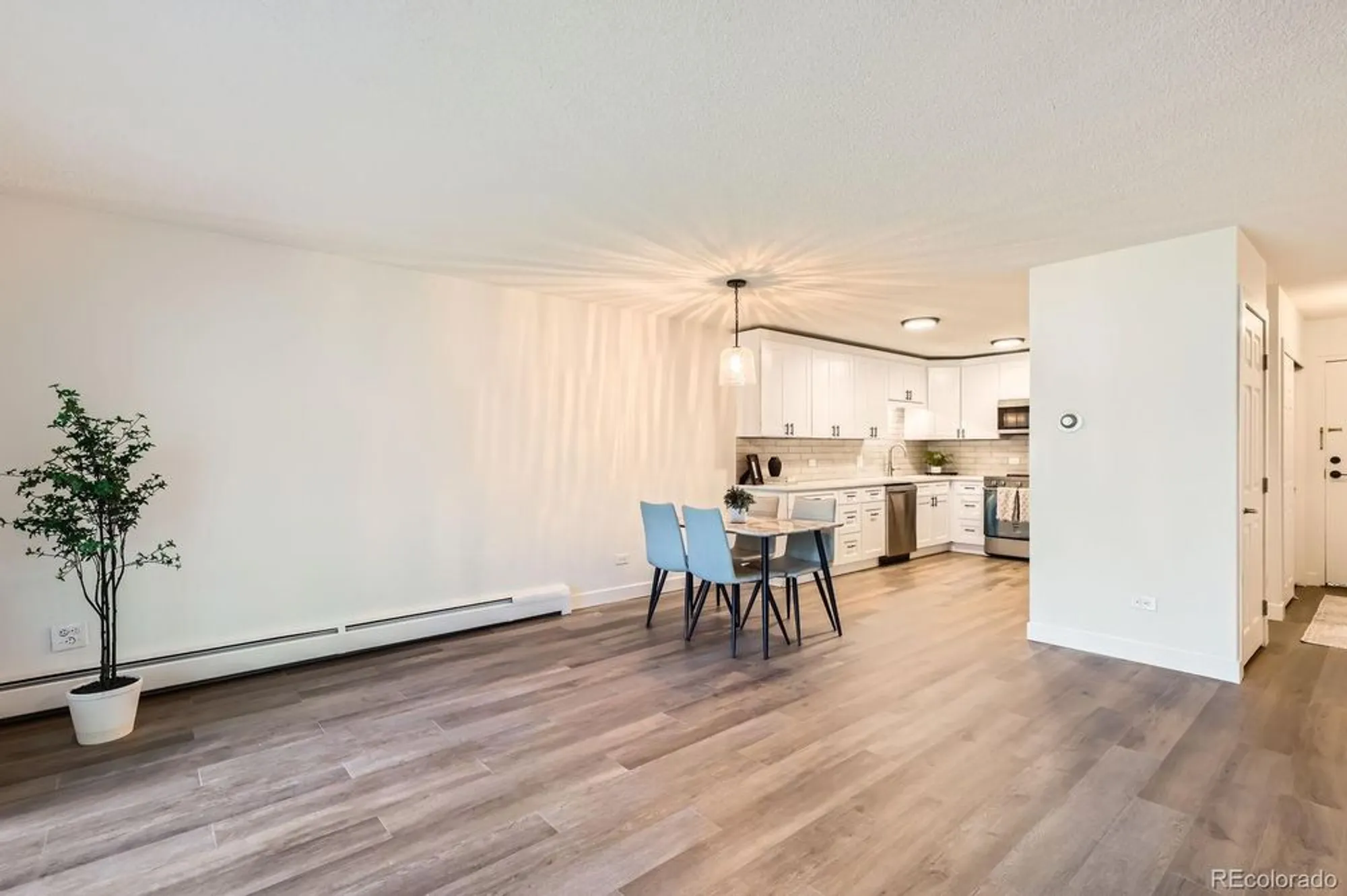 Property Slideshow image 5 of 13 | 610 s clinton st 5a, Denver, CO, 80247