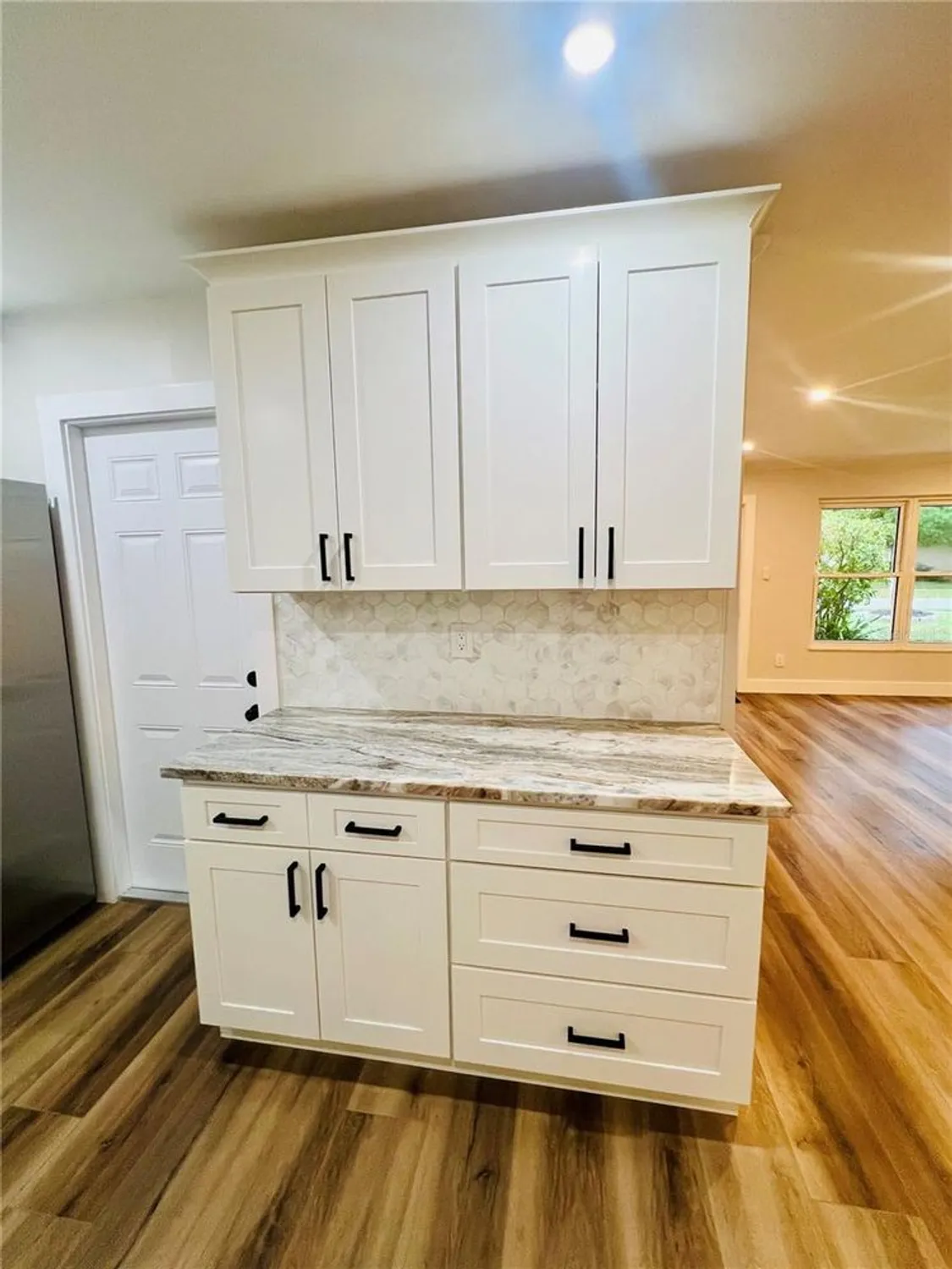 Property Slideshow image 16 of 28 | 801 leeward way, Palm Harbor, FL, 34685