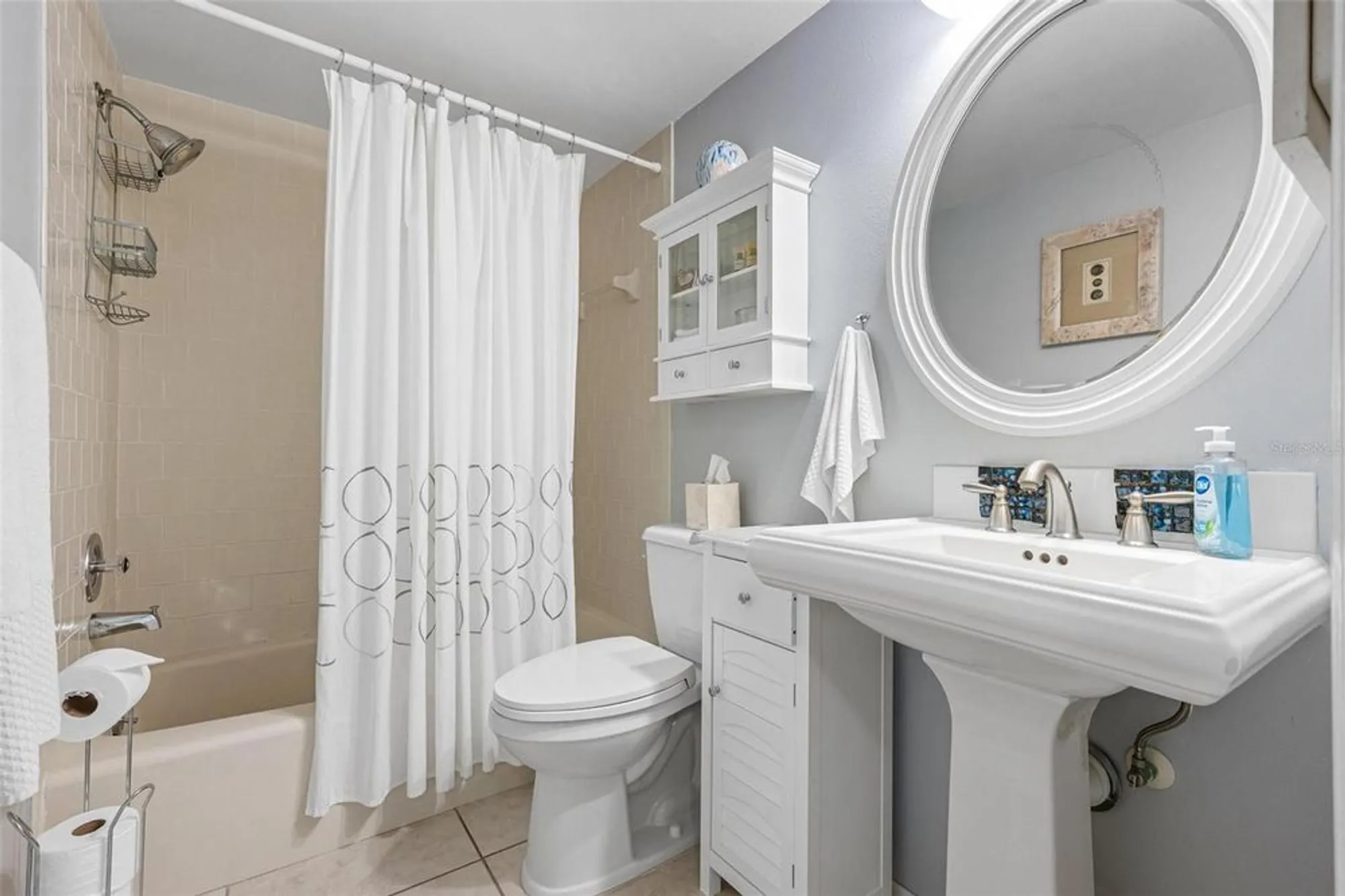 Property Slideshow image 28 of 53 | 1103 edgewater cir # 1103, Bradenton, FL, 34209