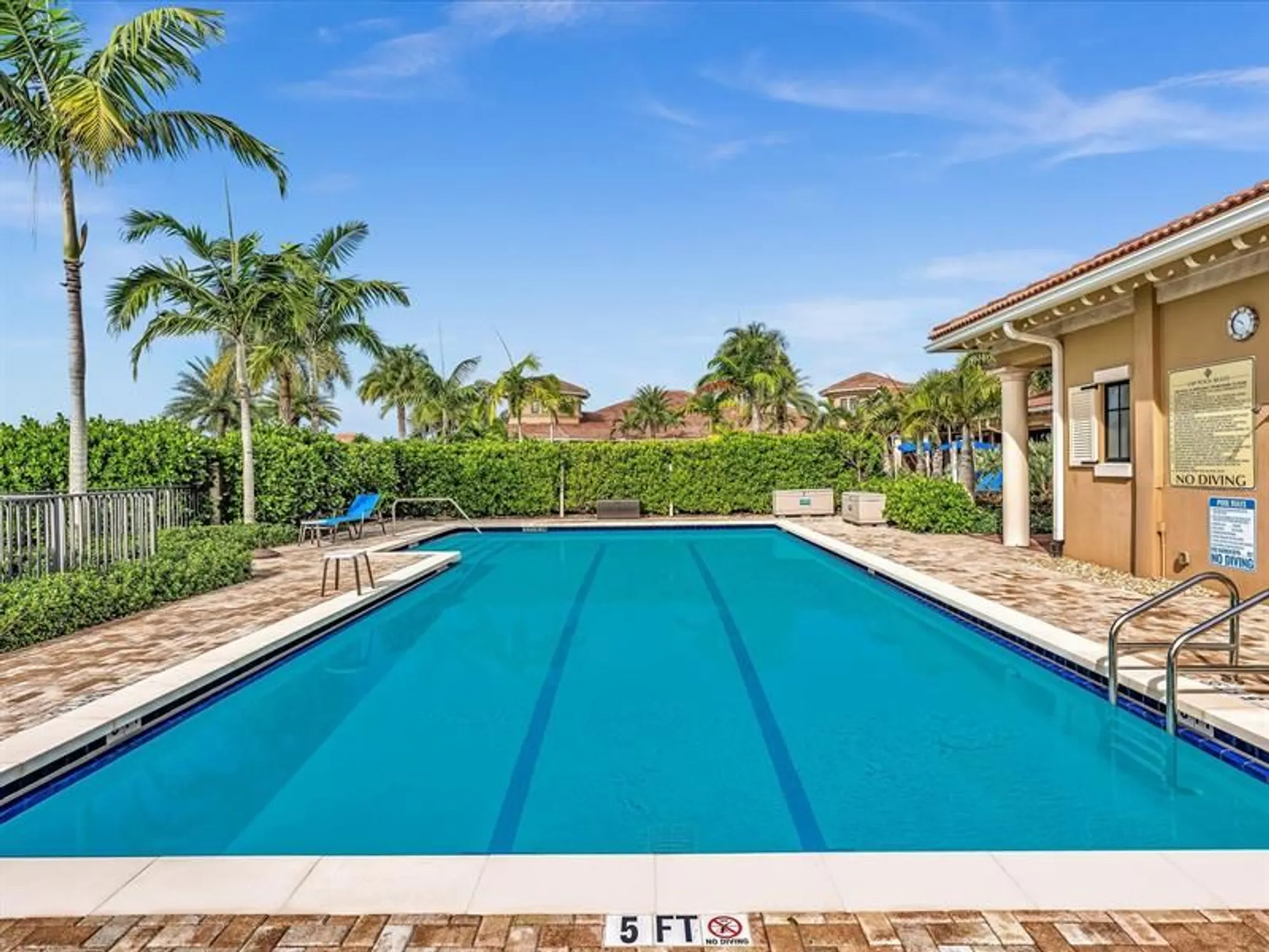 Property Slideshow image 64 of 98 | 8928 bastille cir e, Parkland, FL, 33076