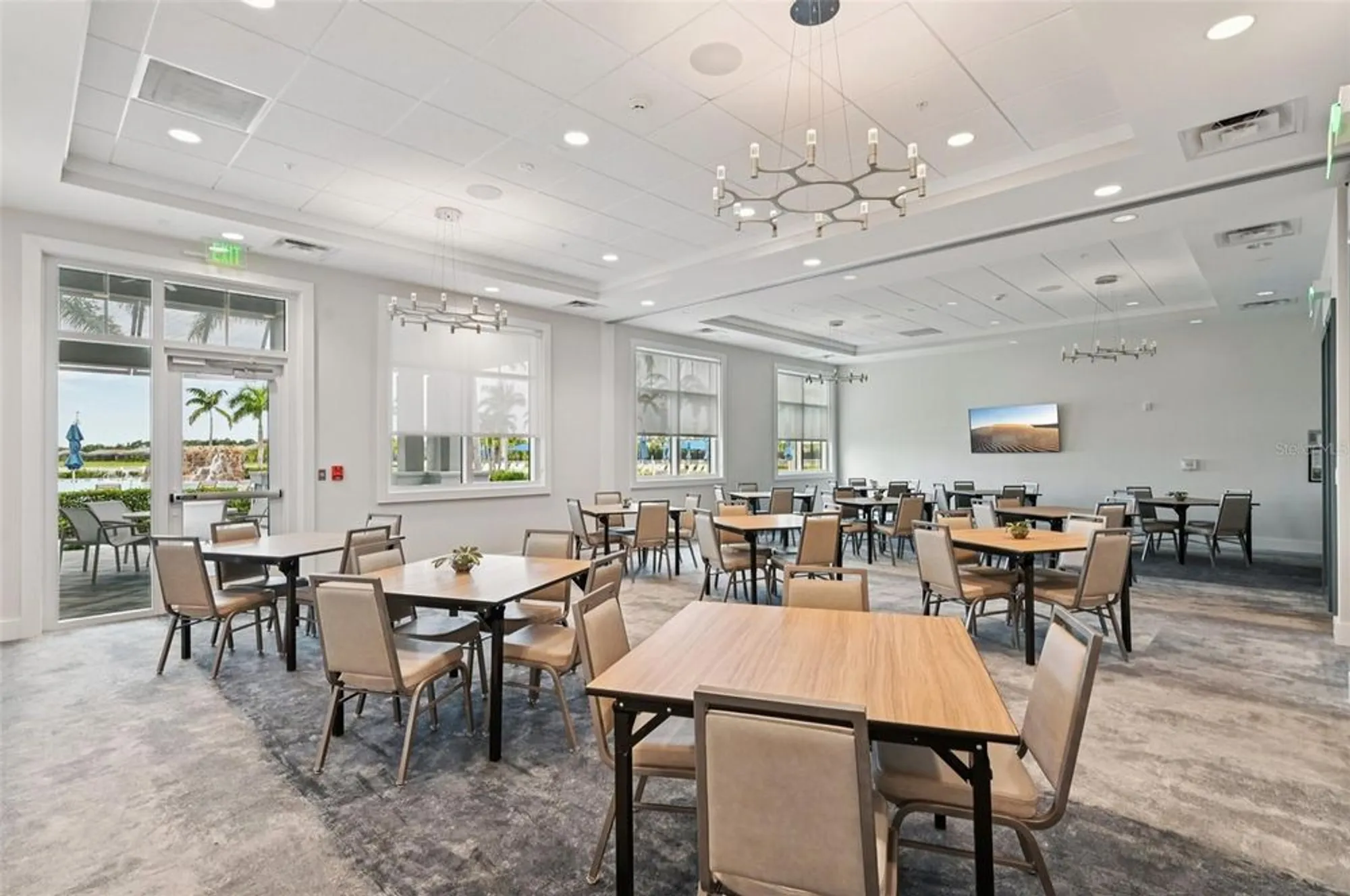 Property Slideshow image 31 of 40 | 25509 royal tern ln, Englewood, FL, 34223