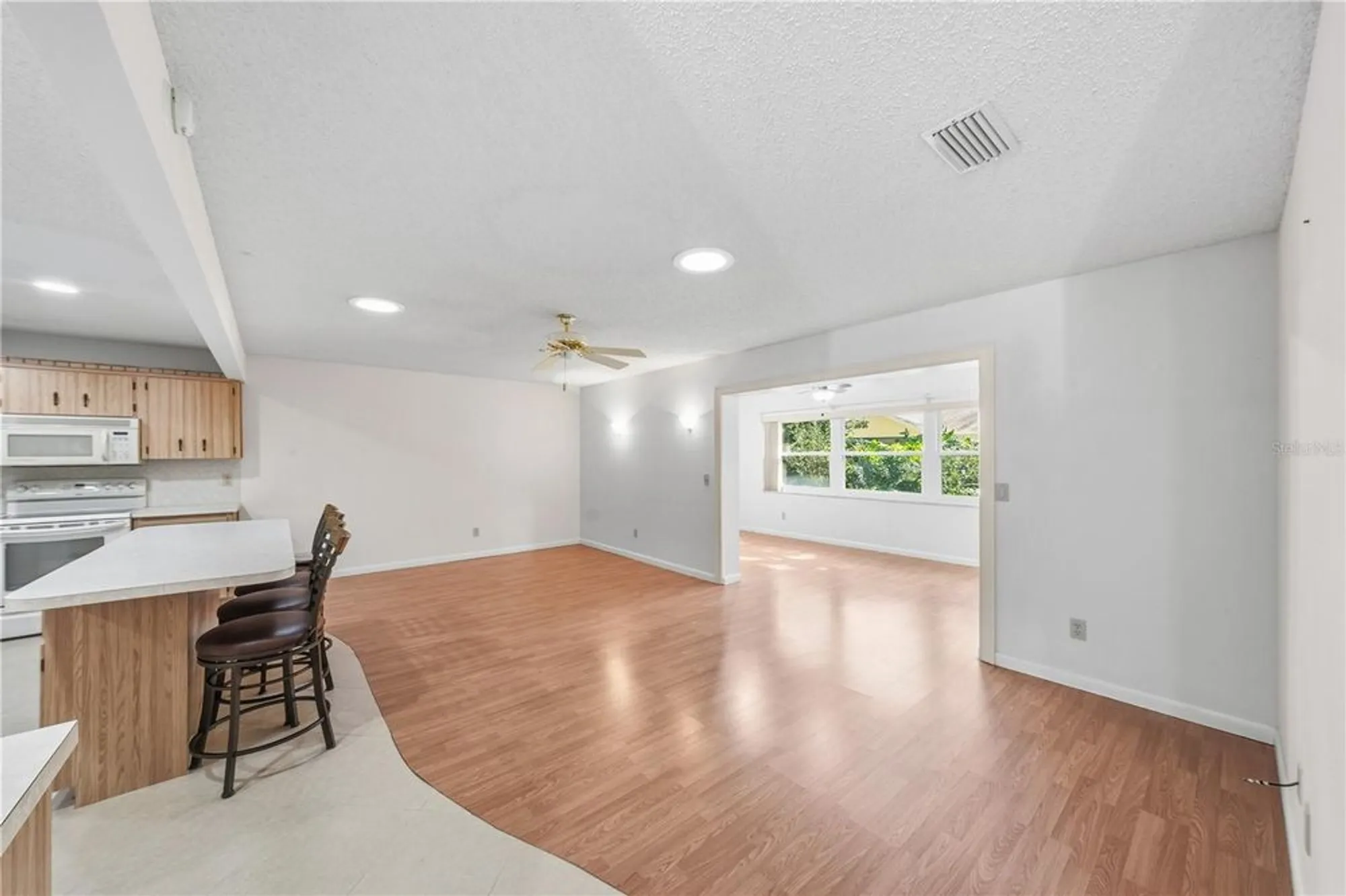 Property Slideshow image 18 of 60 | 8420 sw 92nd st b, Ocala, FL, 34481