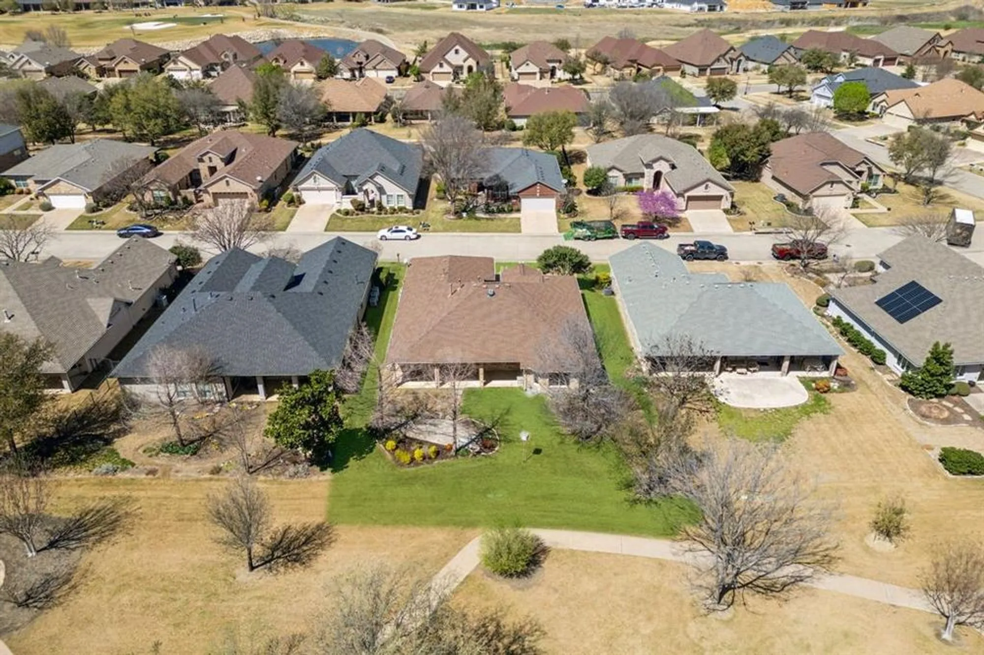 Property Slideshow image 28 of 40 | 9913 hanford dr, Denton, TX, 76207