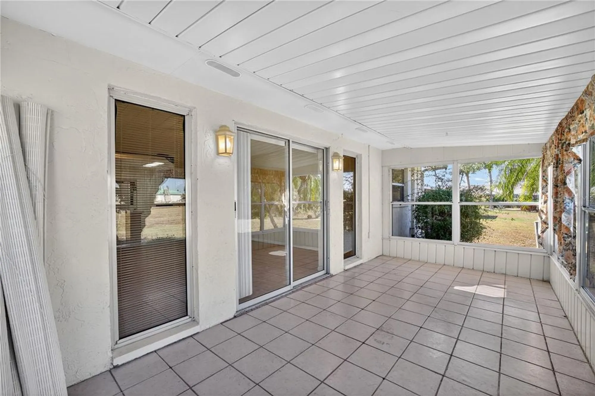 Property Slideshow image 28 of 30 | 1207 eastloch ct, Sun City Center, FL, 33573