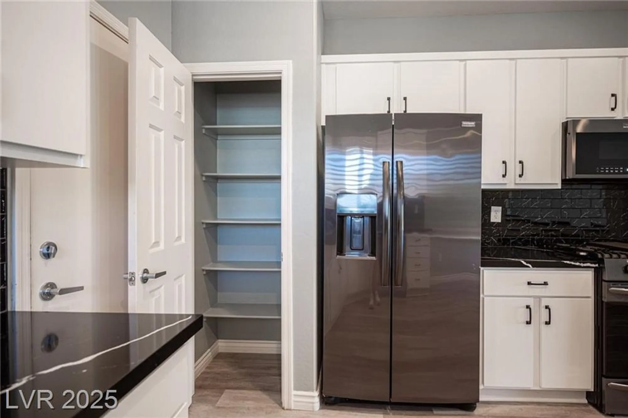 Property Slideshow image 14 of 43 | 2545 divine sky dr, Henderson, NV, 89044