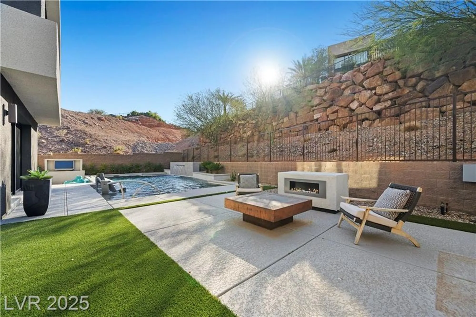 Property Slideshow image 81 of 99 | 5 highland cove ln, Henderson, NV, 89011