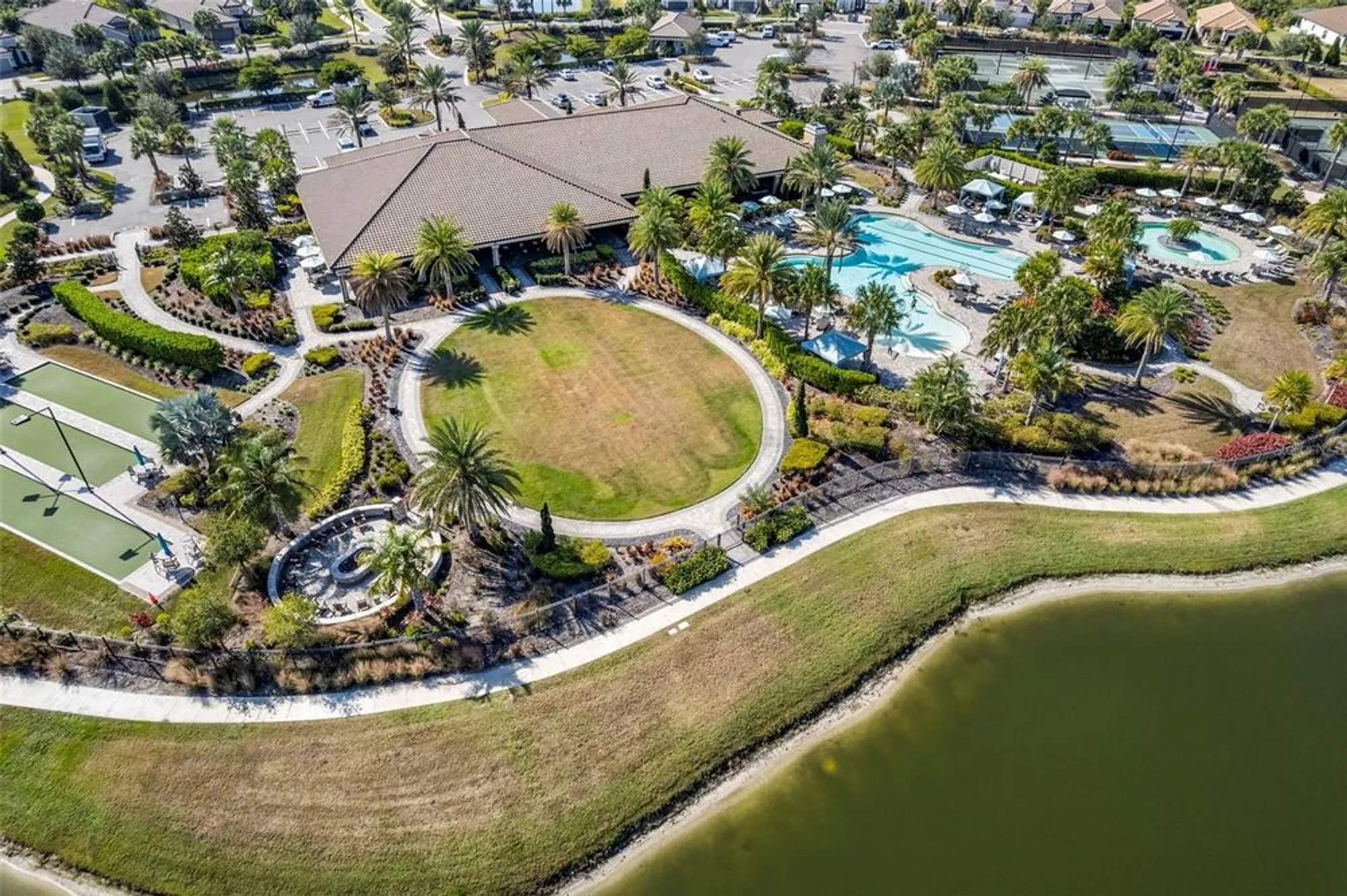 Property Slideshow image 45 of 52 | 4816 heinman cv, Palmetto, FL, 34221