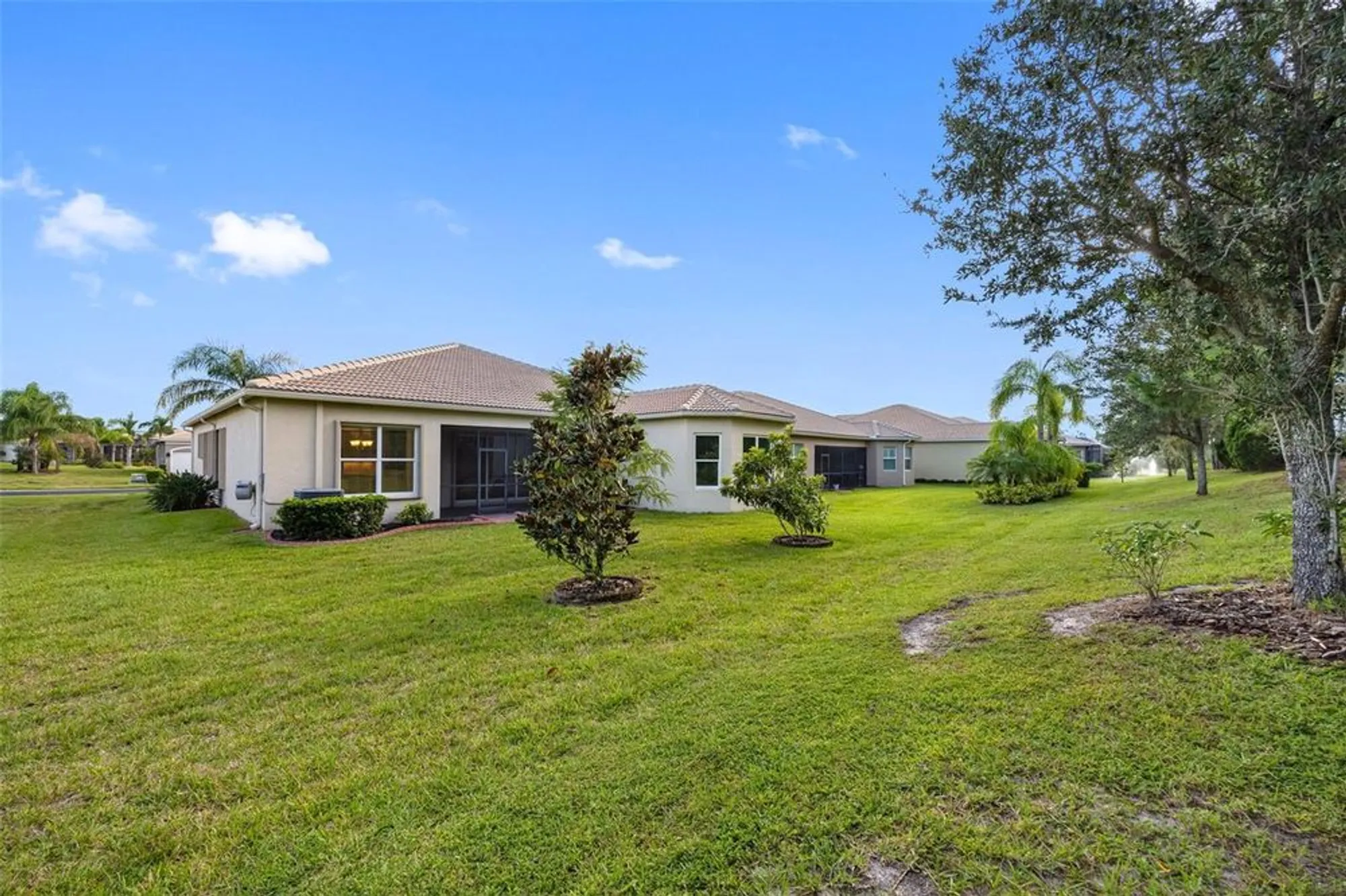 Property Slideshow image 39 of 47 | 16005 cape coral dr, Wimauma, FL, 33598