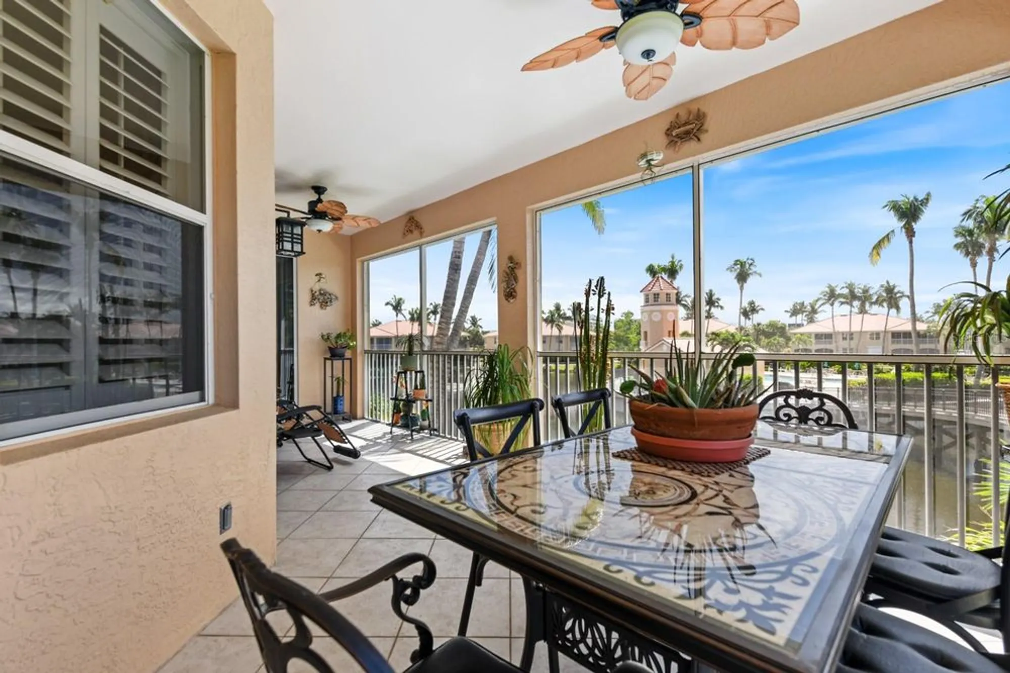 Property Slideshow image 21 of 61 | 3328 sunset key cir d, Punta Gorda, FL, 33955