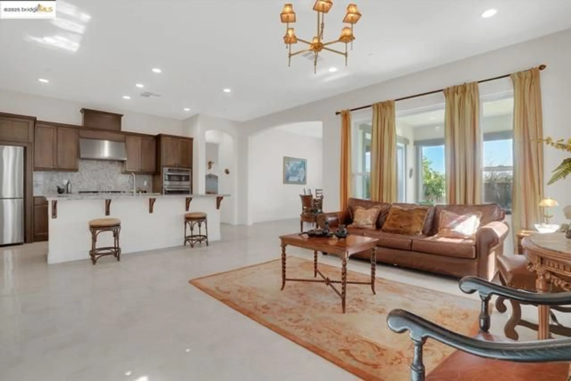 Property Slideshow image 20 of 57 | 1577 chianti ln, Brentwood, CA, 94513