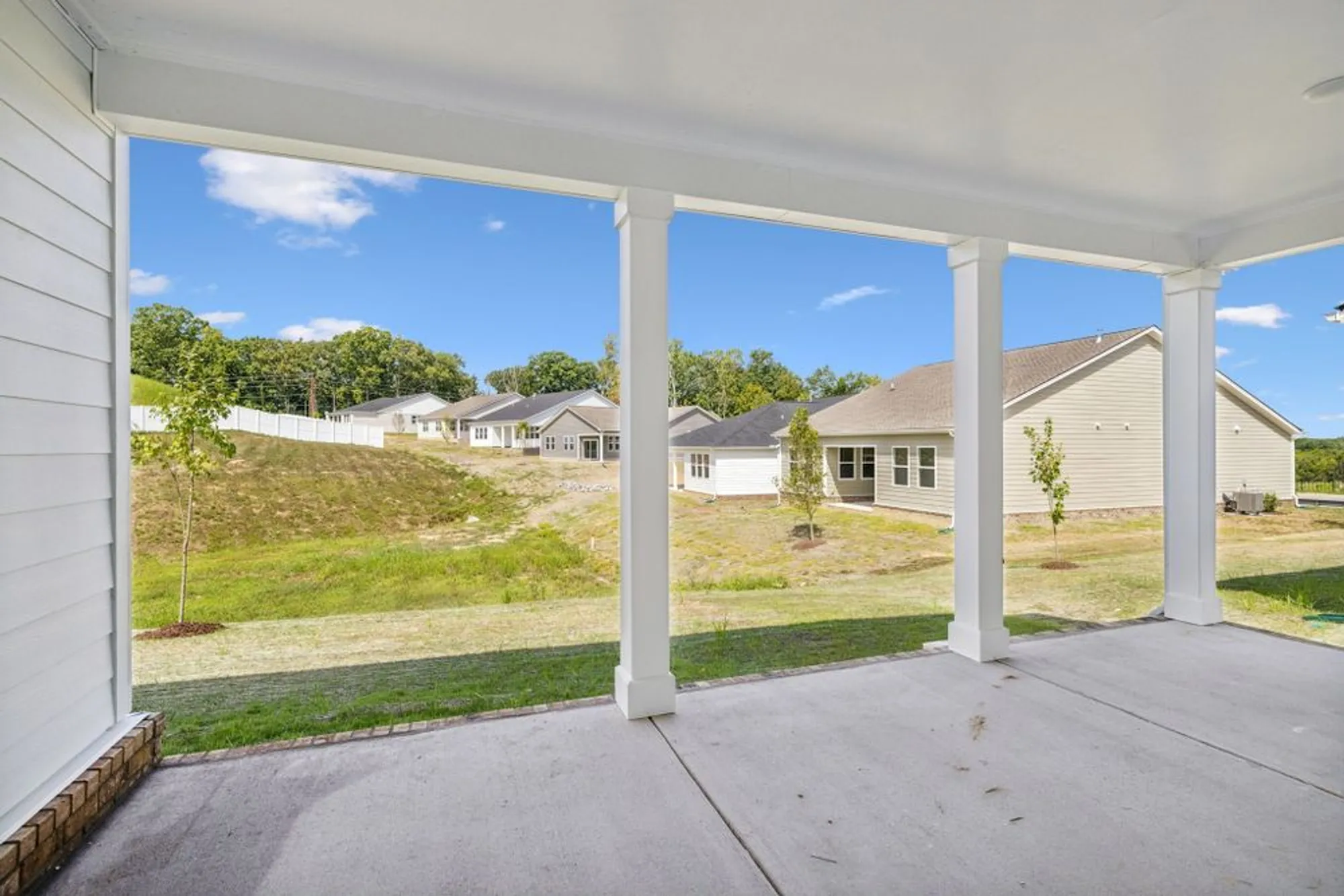 Property Slideshow image 56 of 88 | 308 stonehaus cir, Antioch, TN, 37013