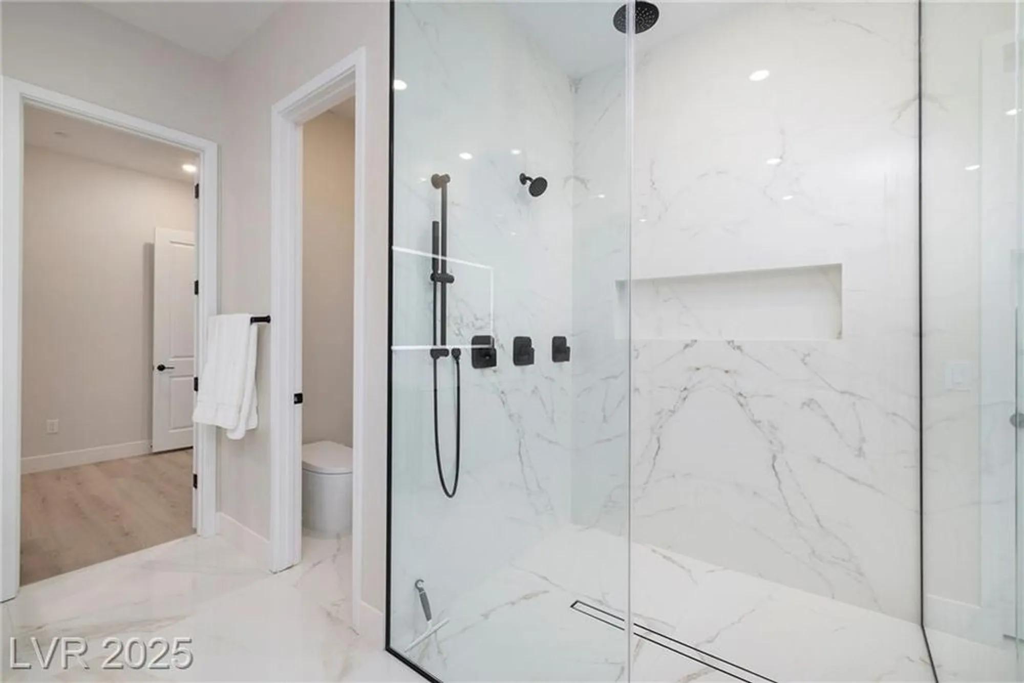 Property Slideshow image 27 of 63 | 351 tigullio ave, Henderson, NV, 89011