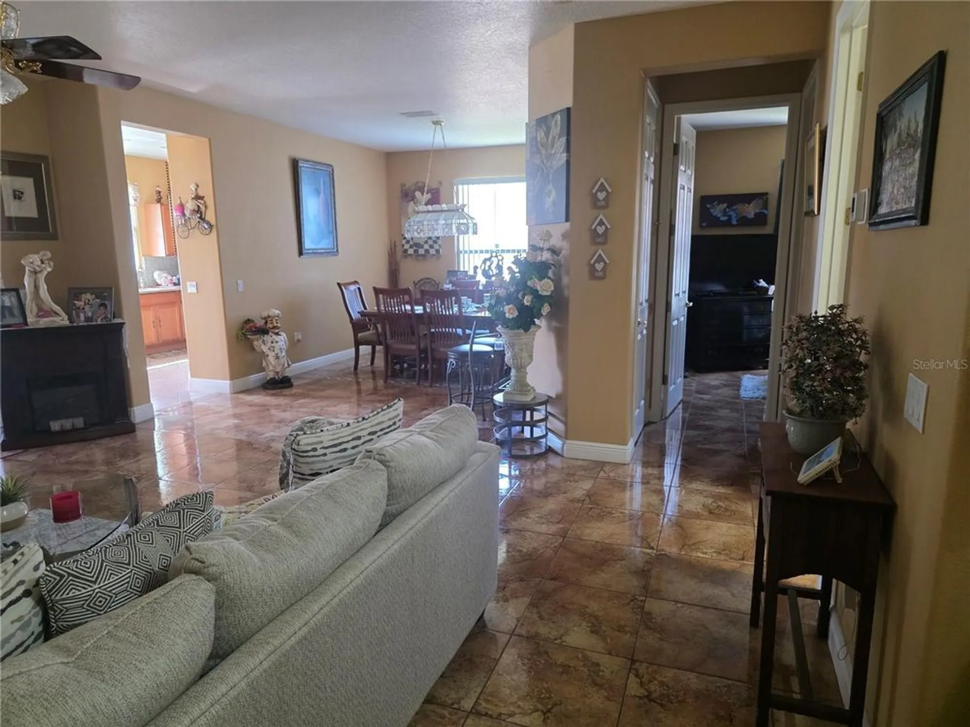 Property Slideshow image 13 of 41 | 328 indian wells ave, Poinciana, FL, 34759