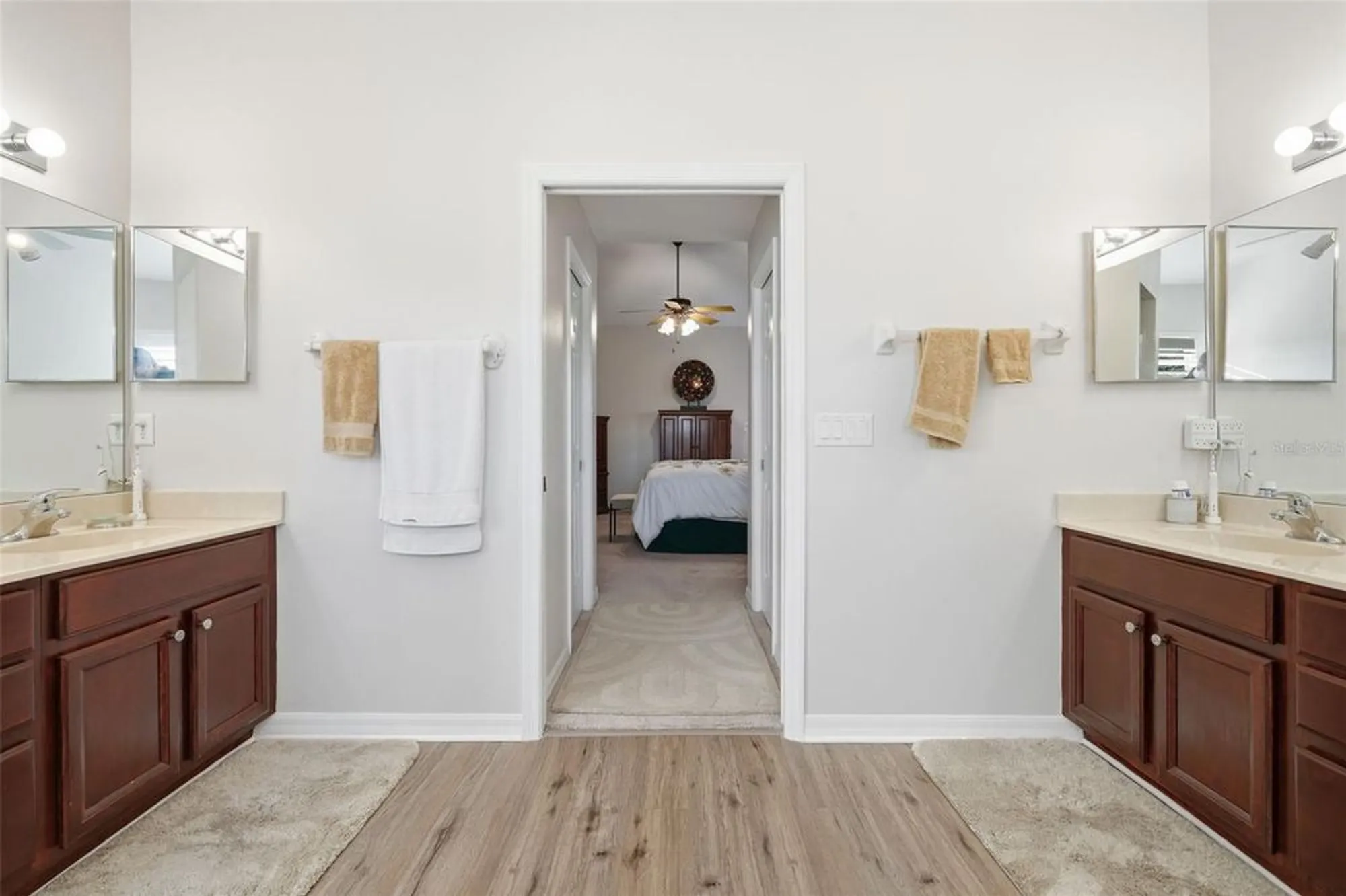 Property Slideshow image 40 of 65 | 25233 lost oak cir, Leesburg, FL, 34748