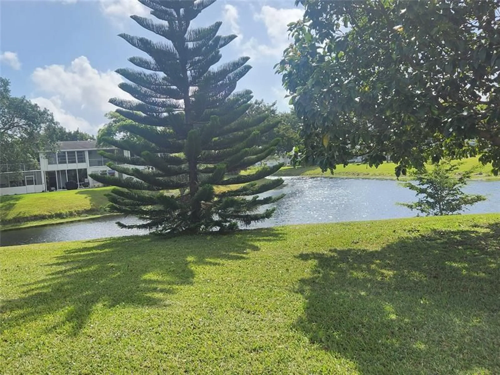 Property Slideshow image 20 of 28 | 3057 newport n # 3057, Deerfield Beach, FL, 33442