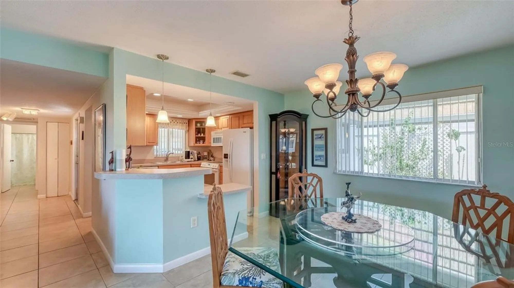 Property Slideshow image 24 of 86 | 2016 riverbluff pkwy v328, Sarasota, FL, 34231