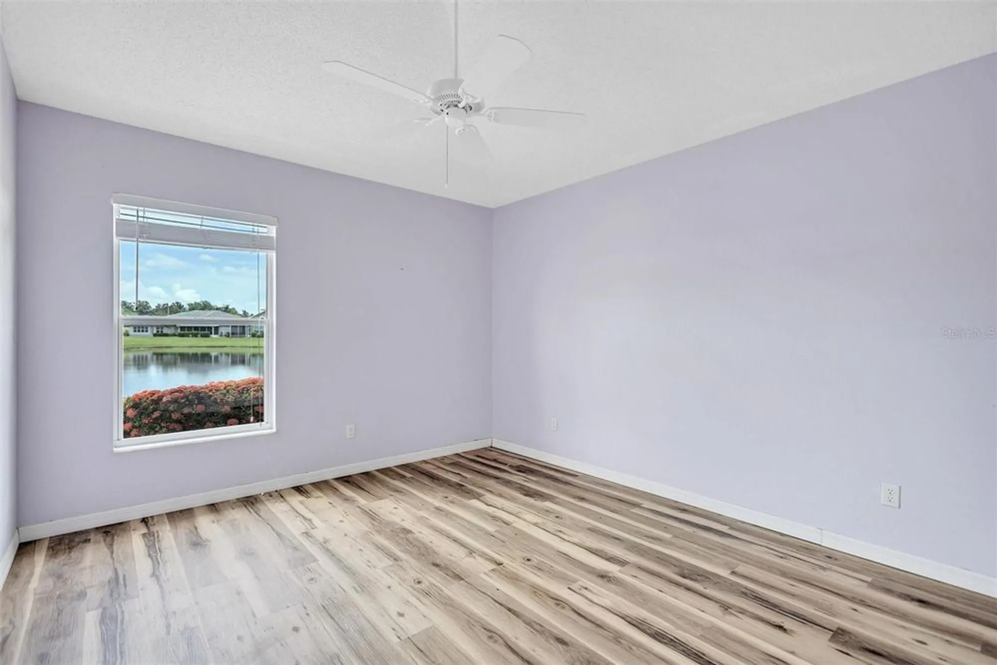 Property Slideshow image 30 of 48 | 811 staffordshire ln 32, Sun City Center, FL, 33573