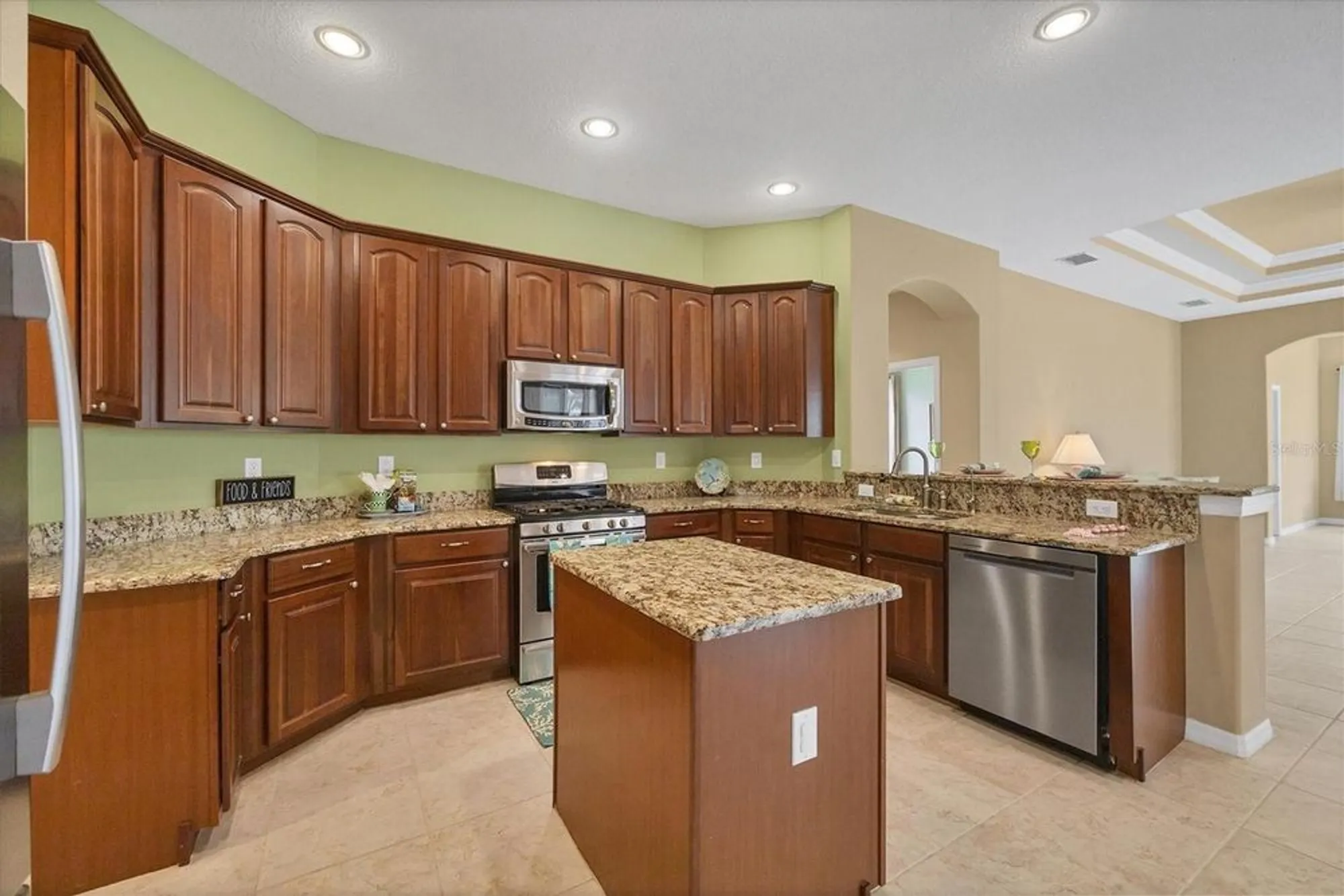 Property Slideshow image 12 of 70 | 1241 creek nine dr, North Port, FL, 34291