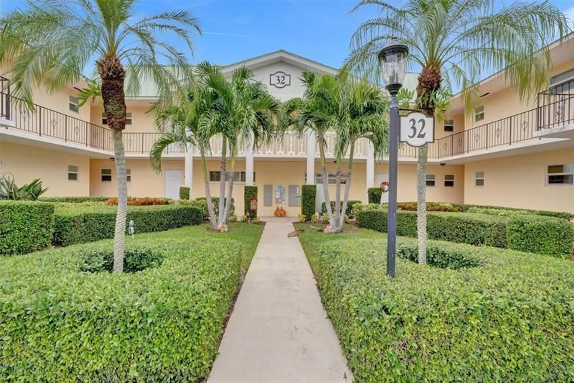 Property Slideshow image 1 of 38 | 32 colonial club dr apt 202, Boynton Beach, FL, 33435