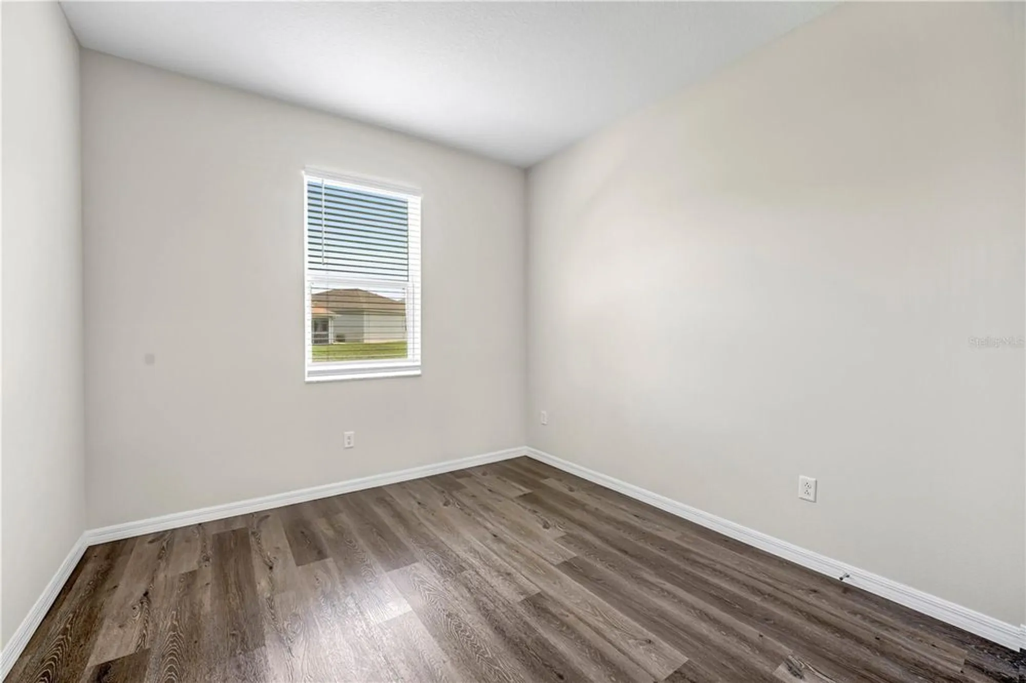 Property Slideshow image 28 of 75 | 10148 duffy cir, Weeki Wachee, FL, 34613