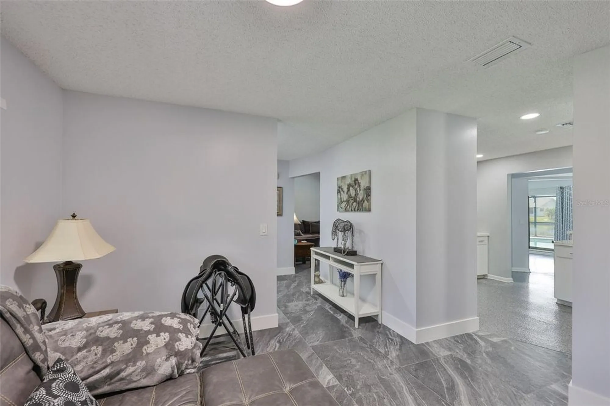 Property Slideshow image 29 of 63 | 2022 east view dr, Sun City Center, FL, 33573