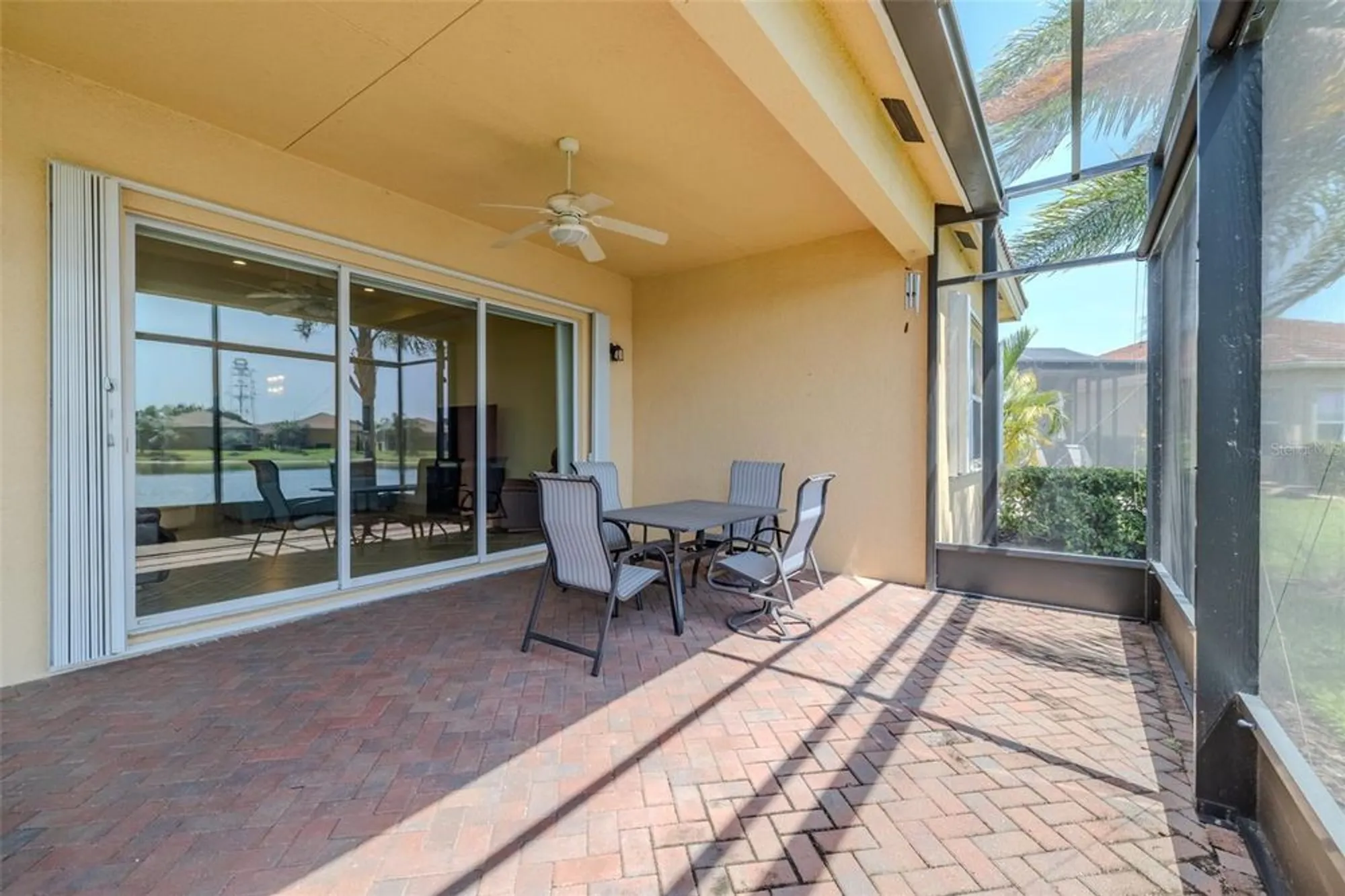 Property Slideshow image 19 of 92 | 4821 grand banks dr, Wimauma, FL, 33598