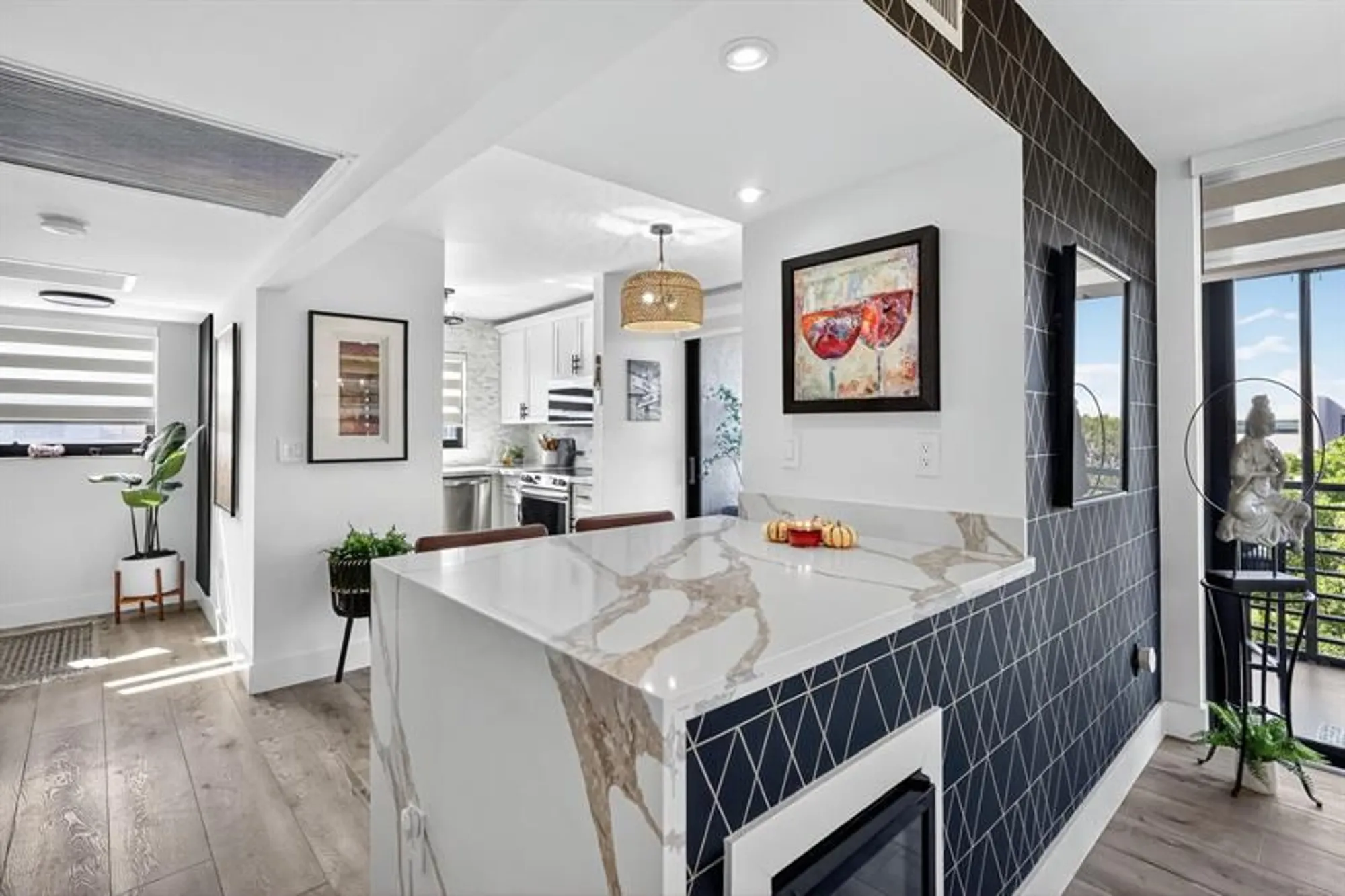 Property Slideshow image 1 of 52 | 1000 colony point cir 501, Pembroke Pines, FL, 33026