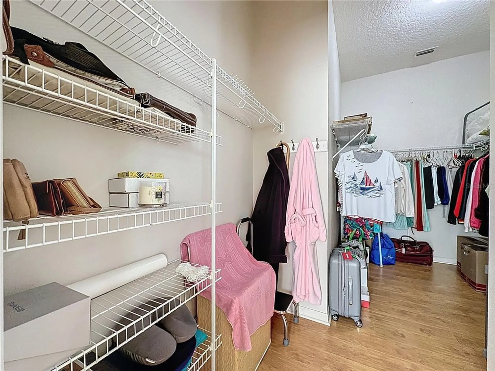 Property Slideshow image 25 of 51 | 120 crepe myrtle dr, Groveland, FL, 34736