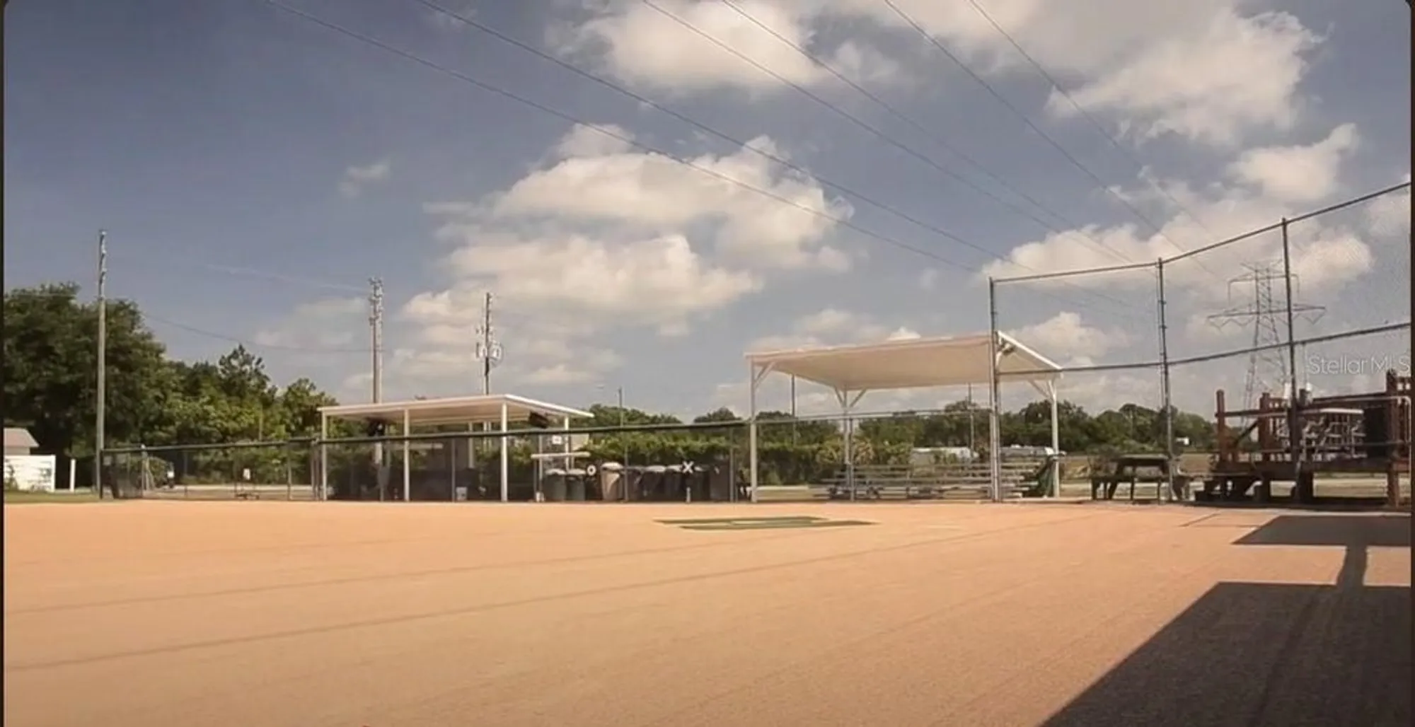 Property Slideshow image 59 of 72 | 32512 oak park dr, Leesburg, FL, 34748