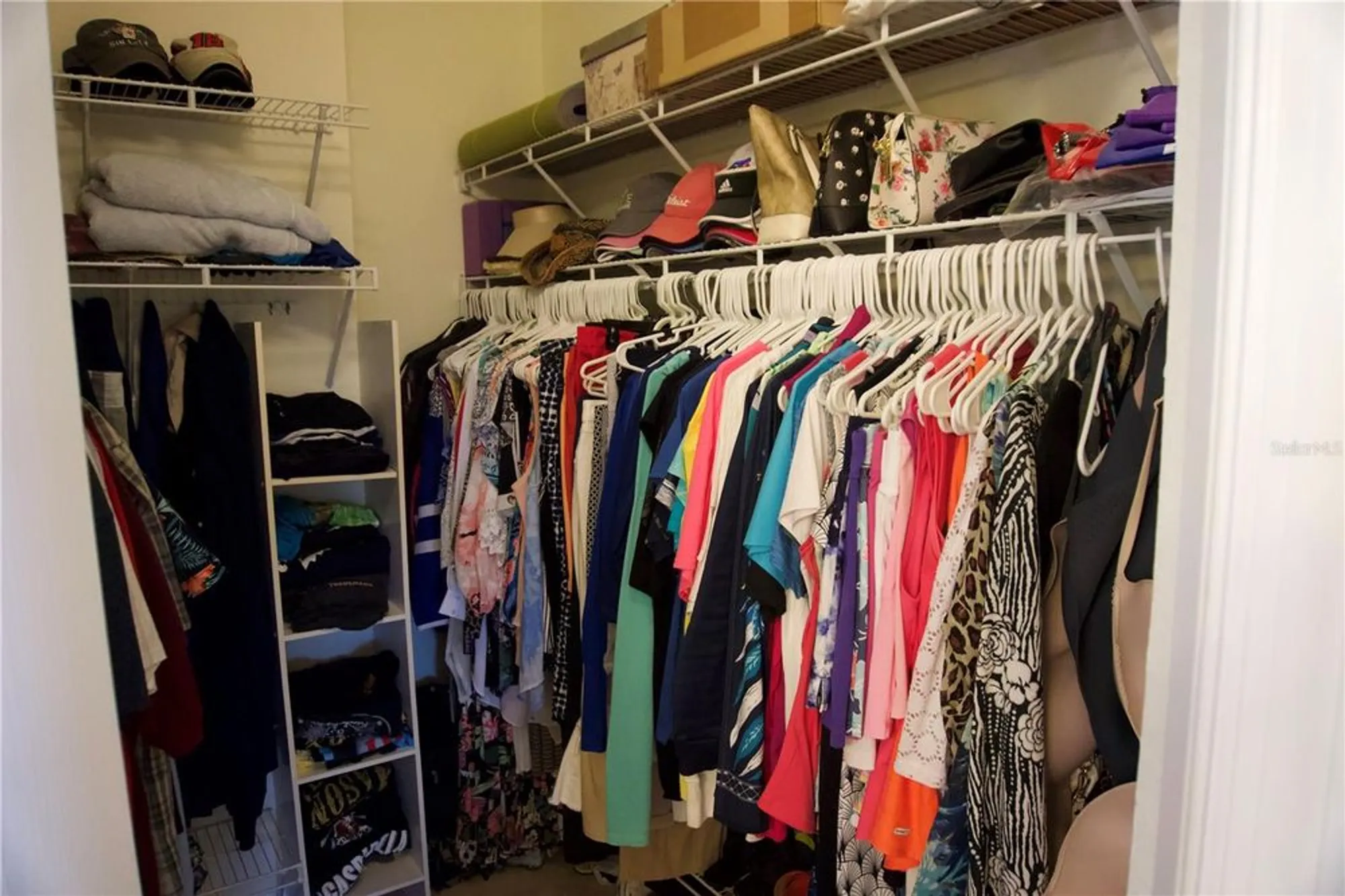 Property Slideshow image 11 of 20 | 9010 heritage sound dr, Bradenton, FL, 34212