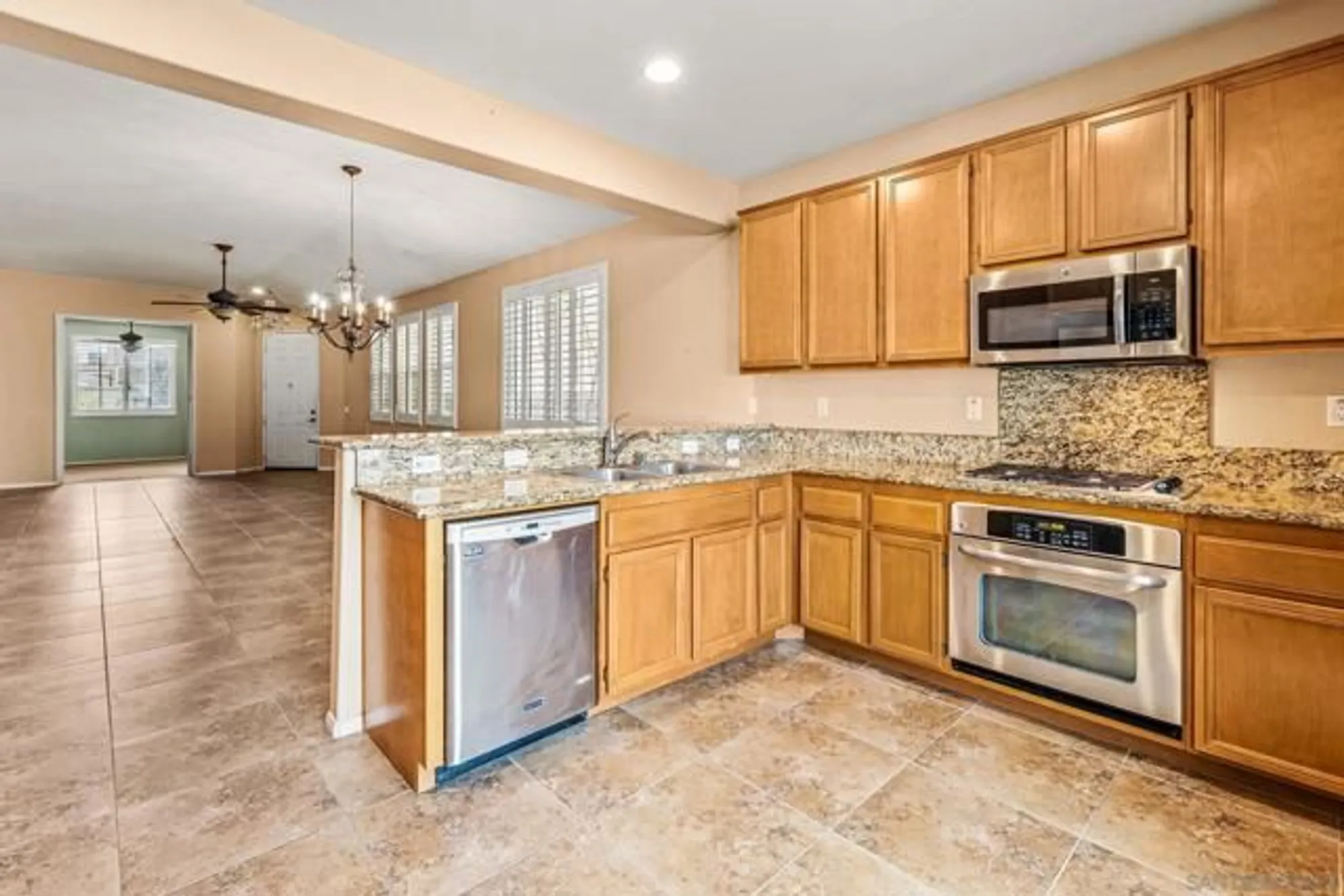 Property Slideshow image 5 of 26 | 26684 rim creek path, Menifee, CA, 92584