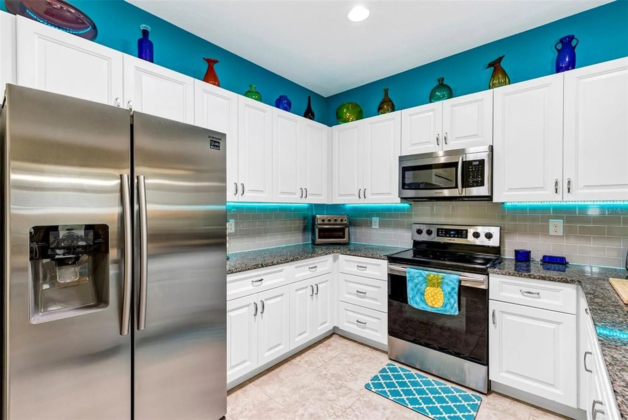 Property Slideshow image 10 of 49 | 26951 white plains way, Leesburg, FL, 34748