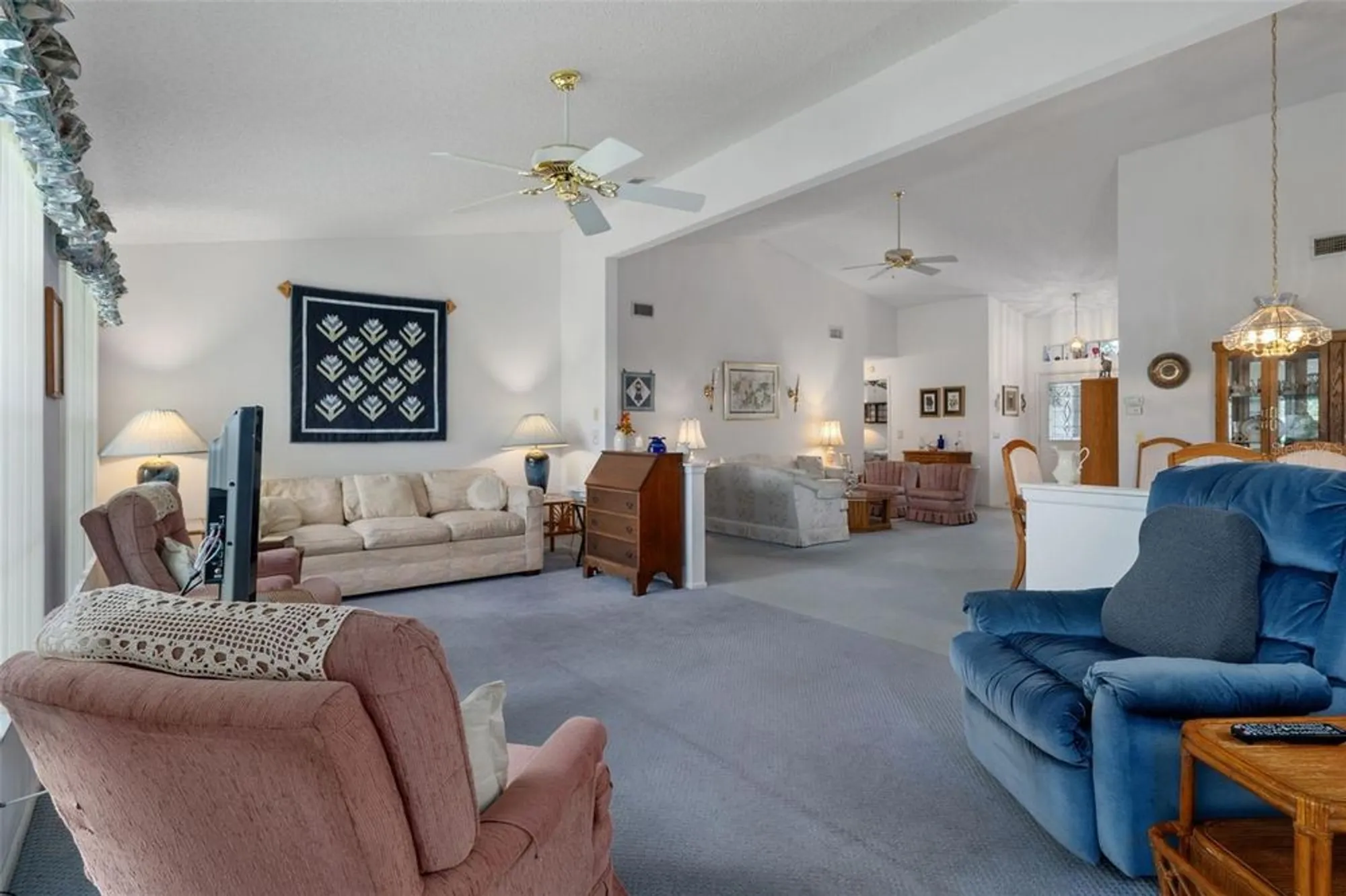 Property Slideshow image 13 of 63 | 2254 dove hollow dr, Spring Hill, FL, 34606