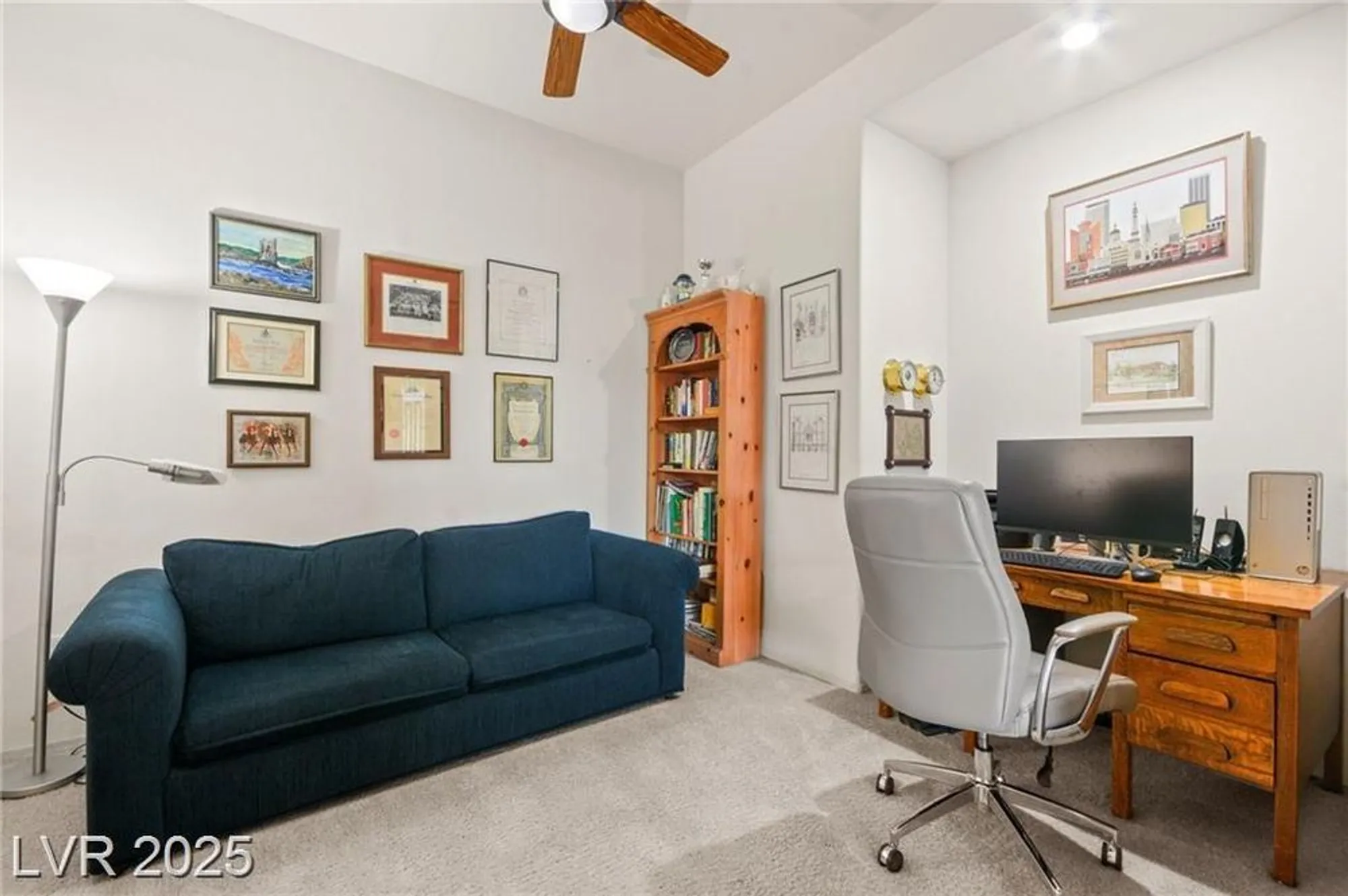 Property Slideshow image 30 of 71 | 482 bonnie brook pl, Henderson, NV, 89012