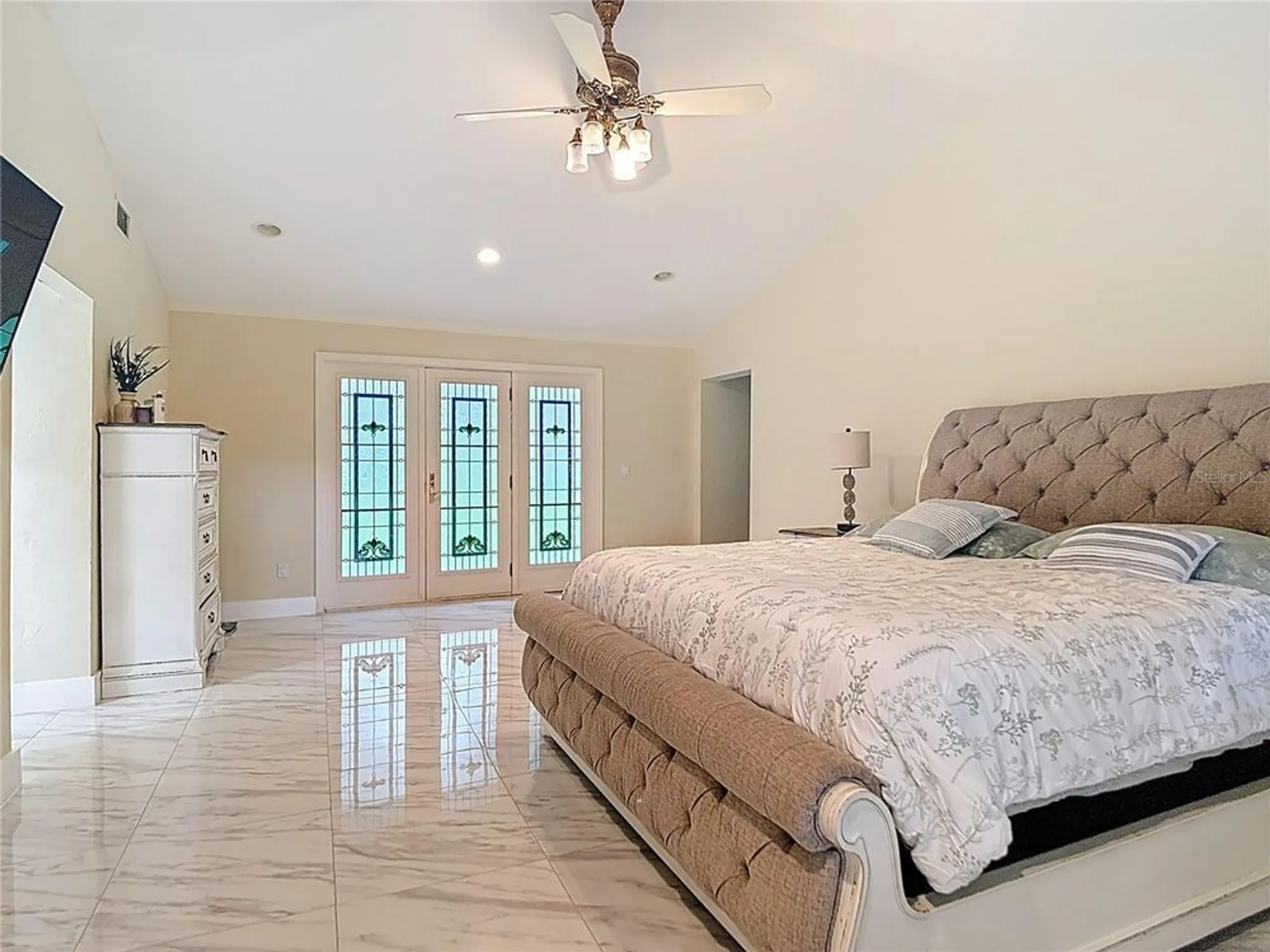 Property Slideshow image 13 of 33 | 2130 sw 37th street rd, Ocala, FL, 34471