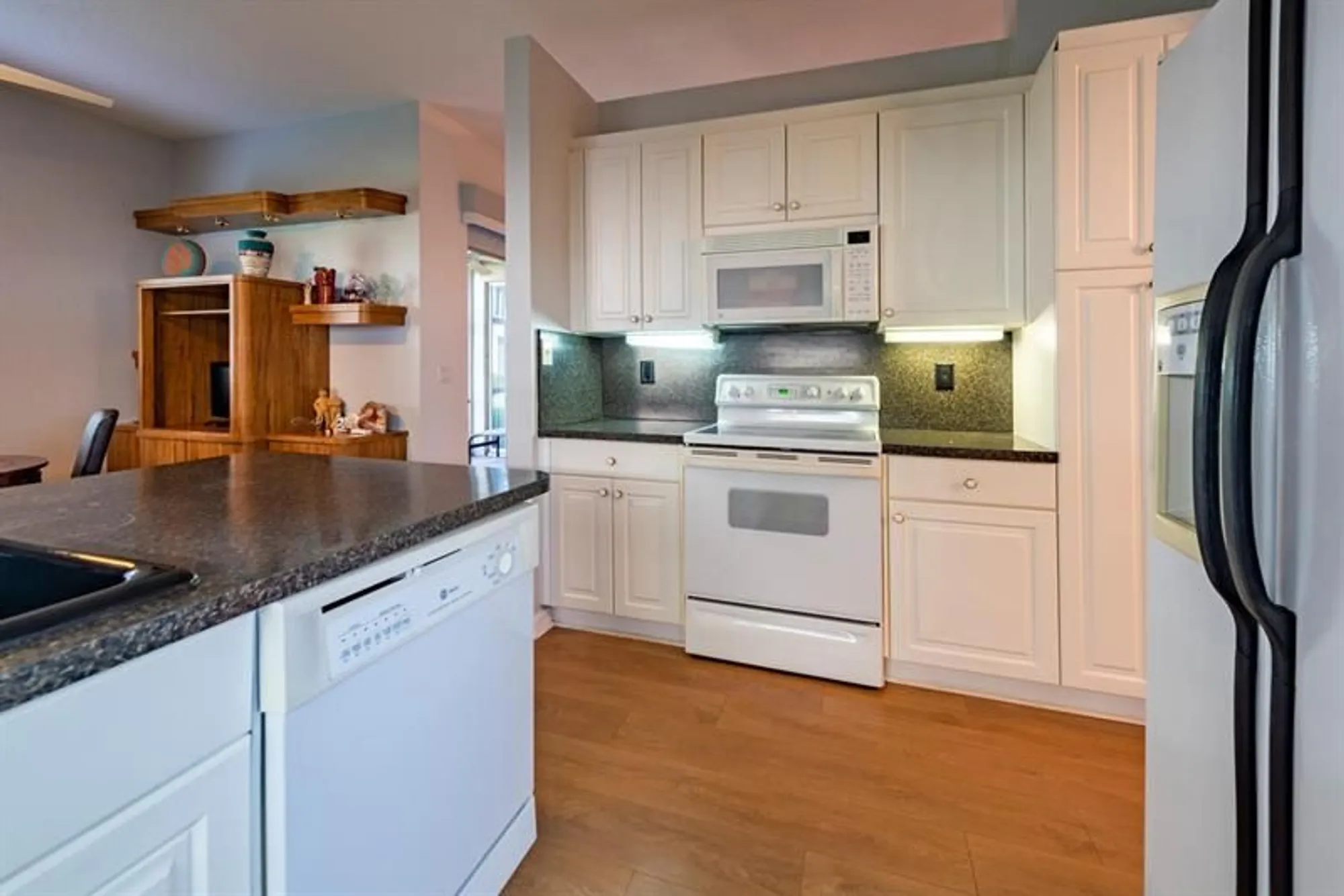 Property Slideshow image 22 of 23 | 7867 exeter blvd e # 101, Tamarac, FL, 33321