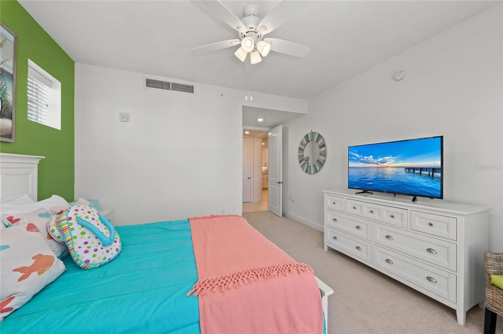 Property Slideshow image 46 of 100 | 387 aruba cir 301, Bradenton, FL, 34209