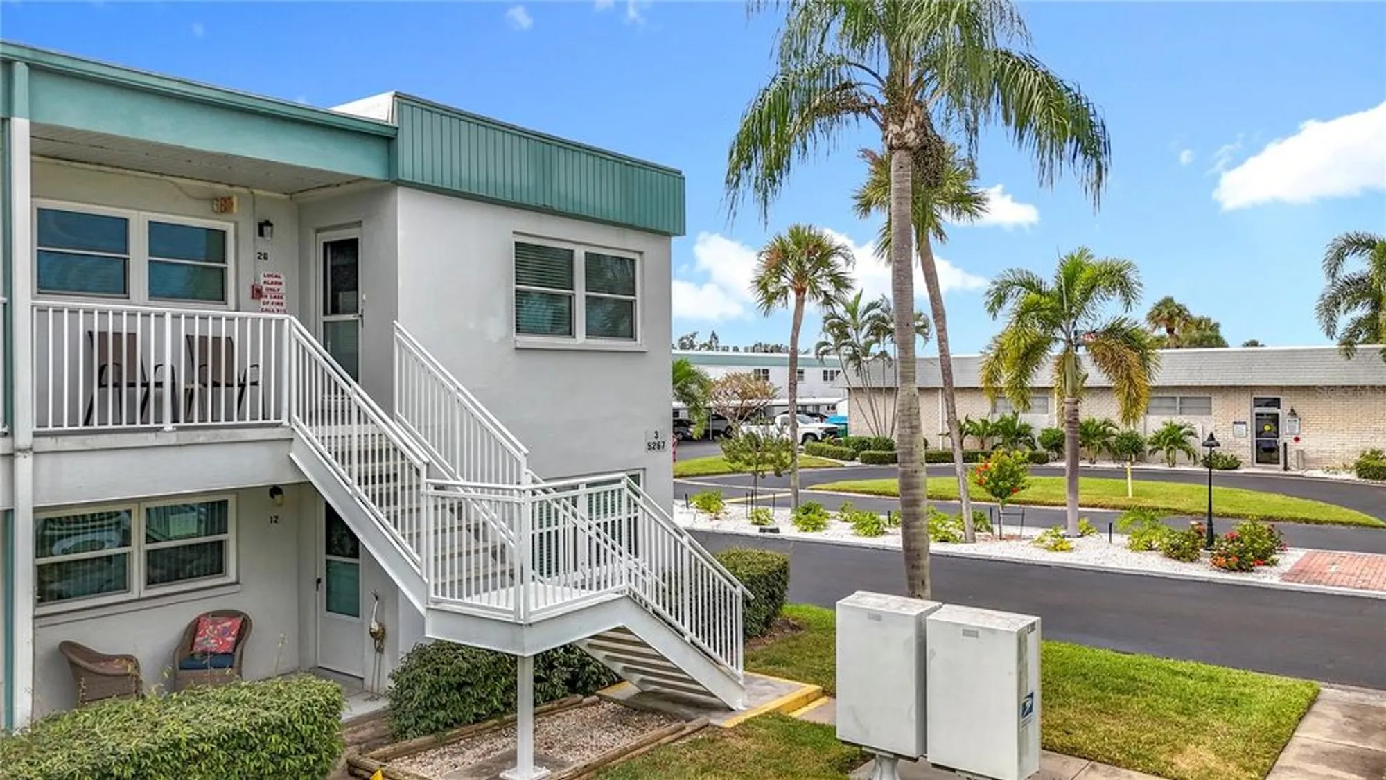 Property Slideshow image 1 of 64 | 5267 81st st n apt 26, Saint Petersburg, FL, 33709